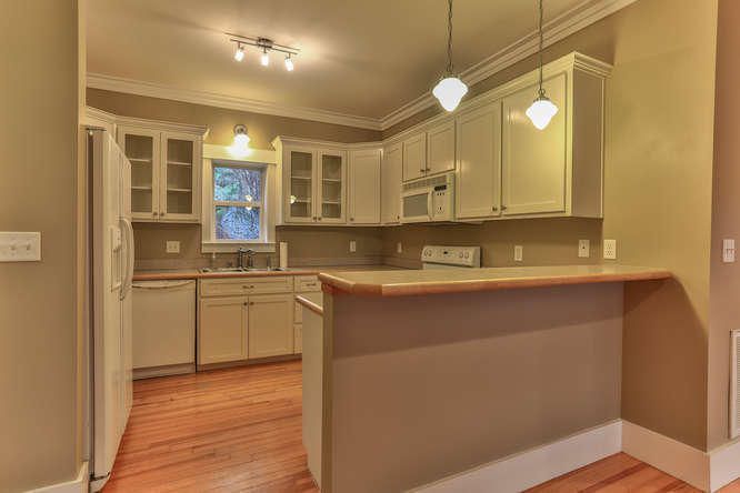 MAGNOLIA BEACH - Residential