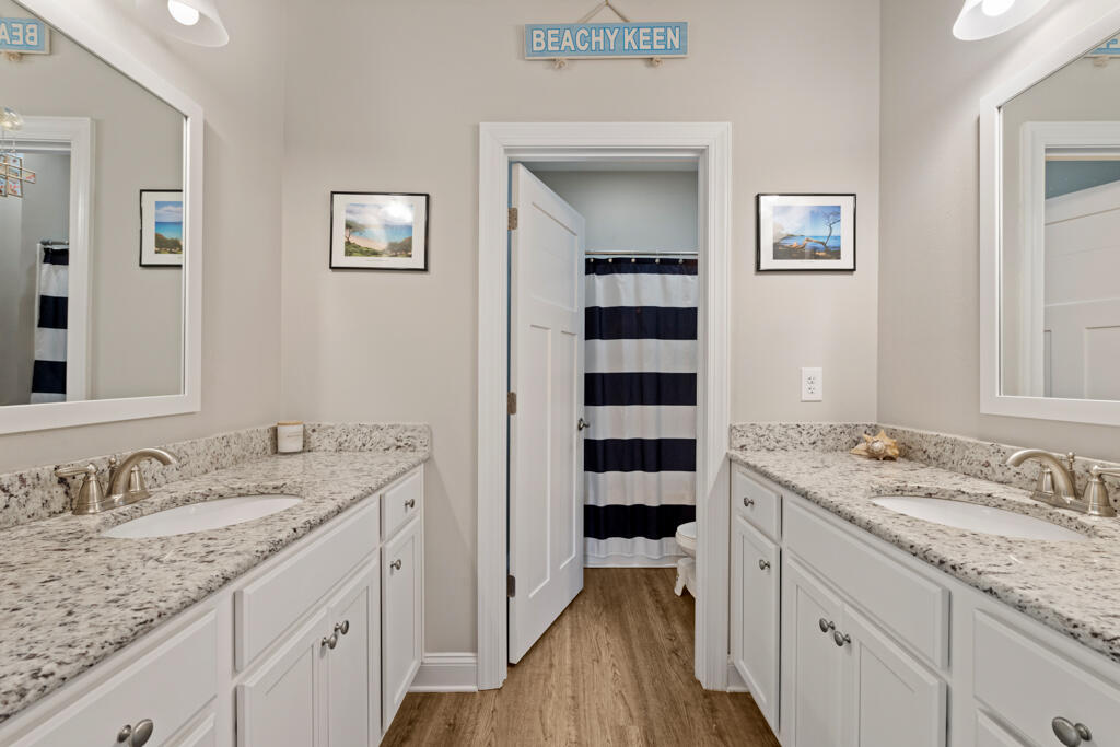 CROSS CREEK SHORES - Residential Lease