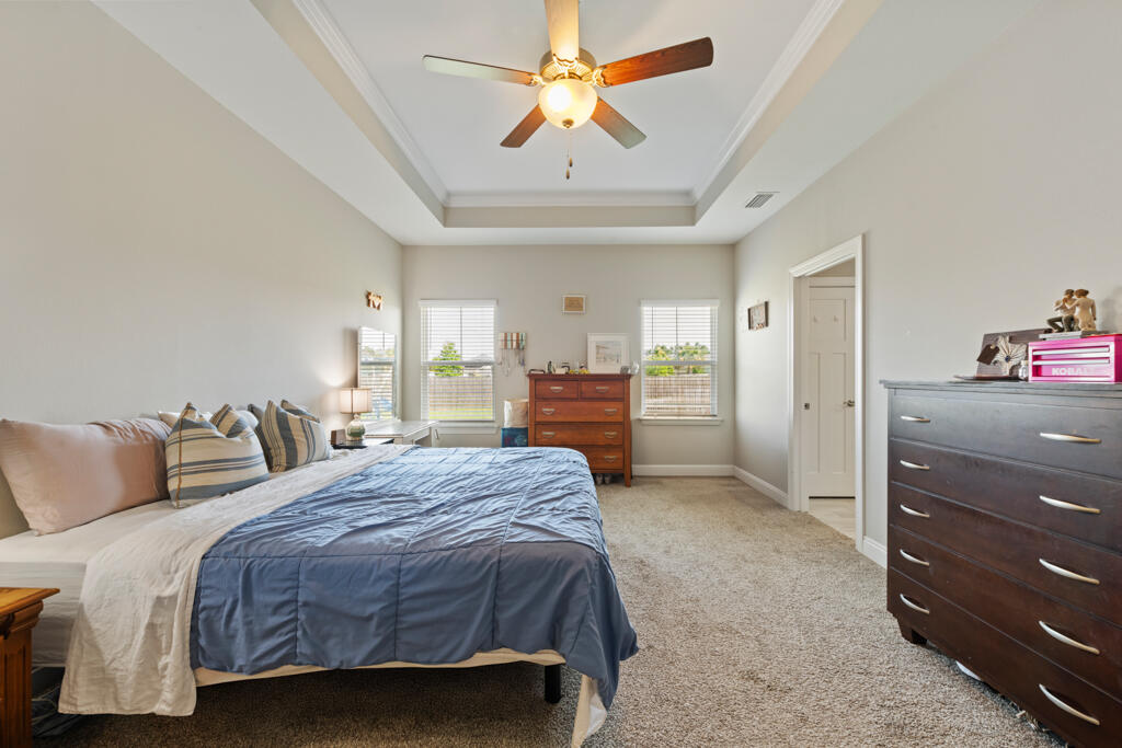 CROSS CREEK SHORES - Residential Lease