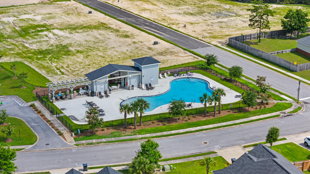 CROSS CREEK SHORES - Residential Lease
