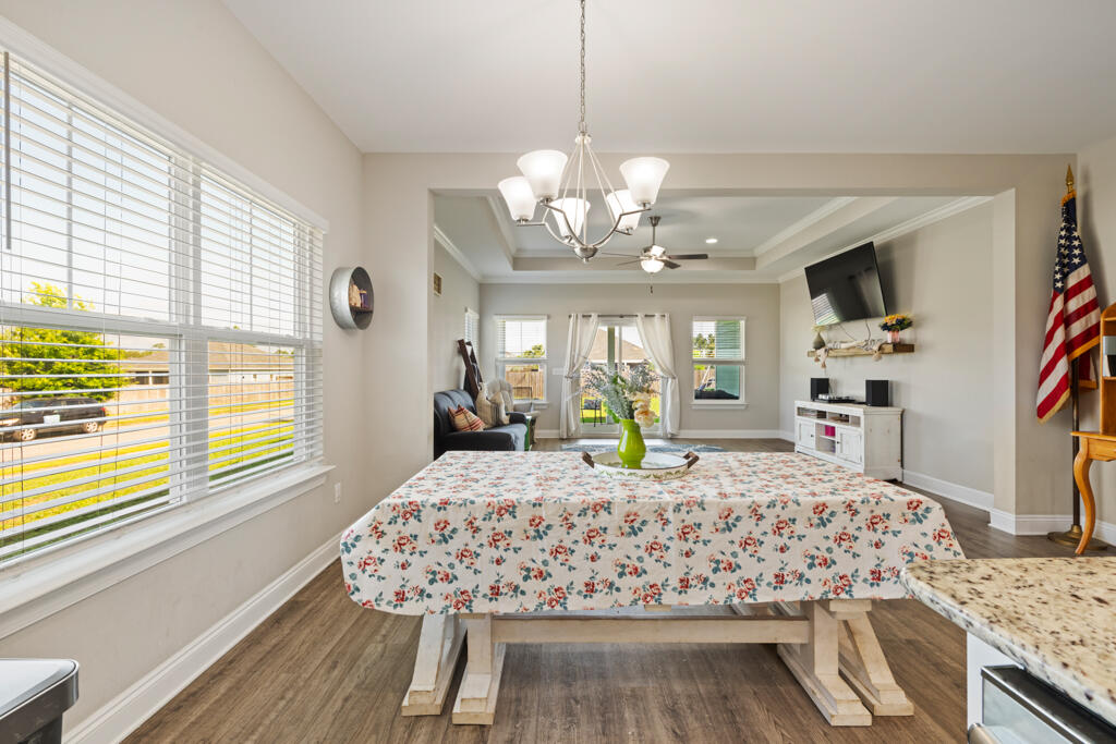 CROSS CREEK SHORES - Residential Lease