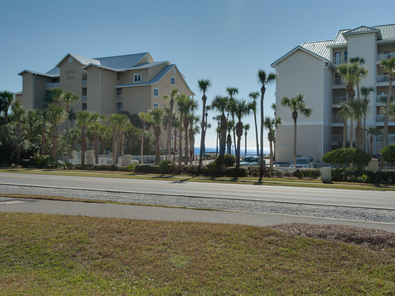 CARIBBEAN DUNES PH 1 - Residential