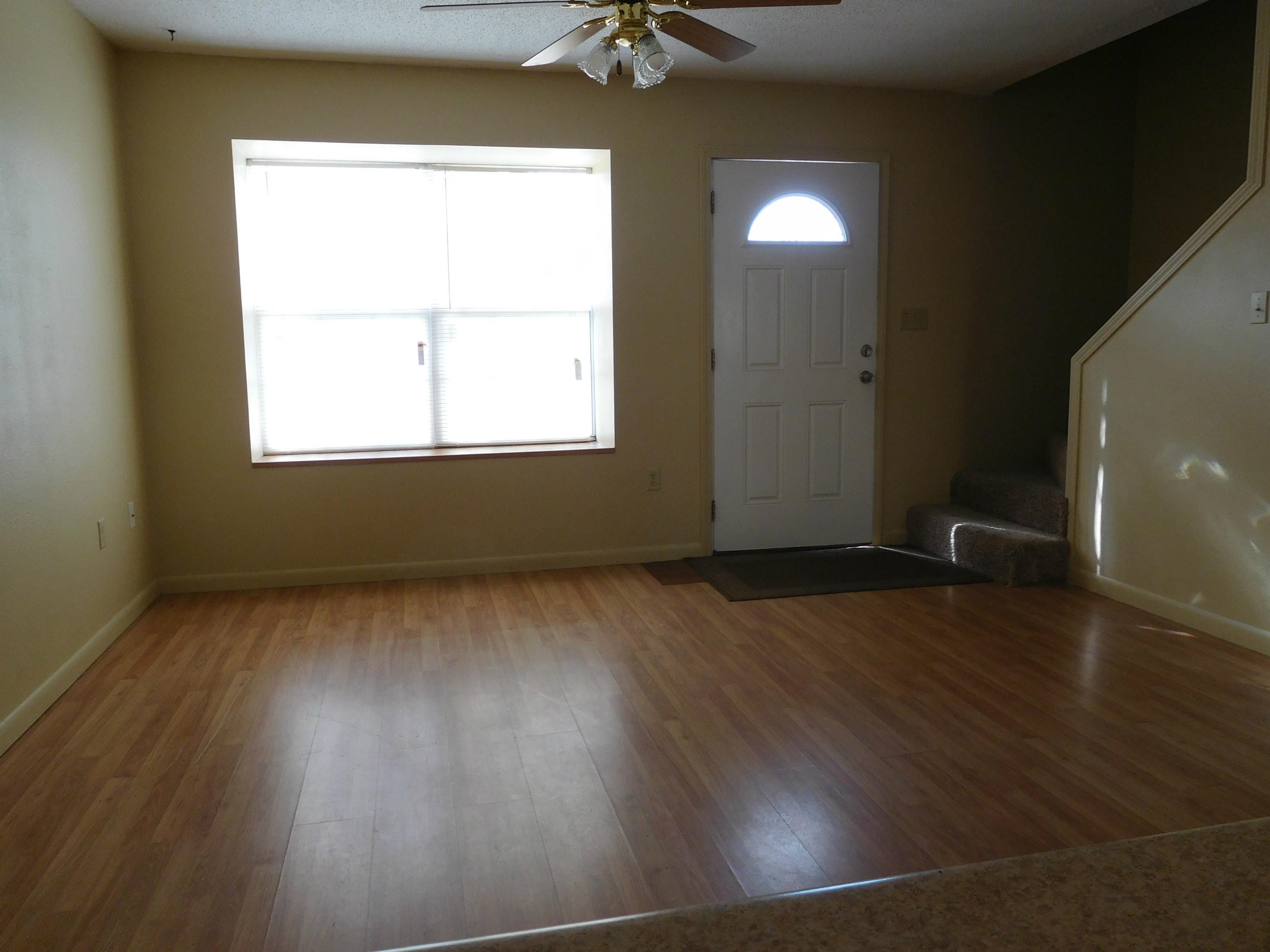 VIKING MANOR PH 1 - Residential