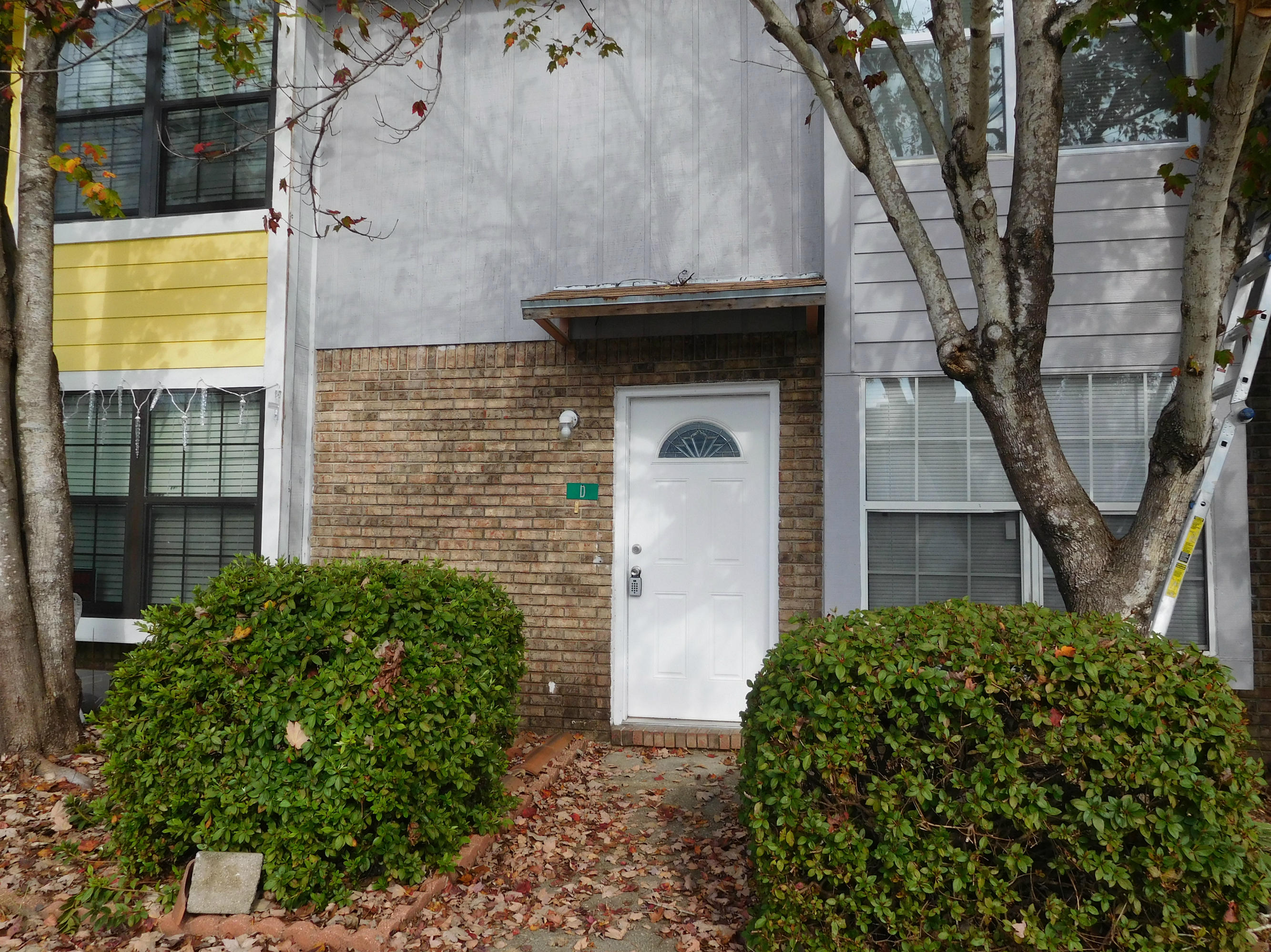 VIKING MANOR PH 1 - Residential