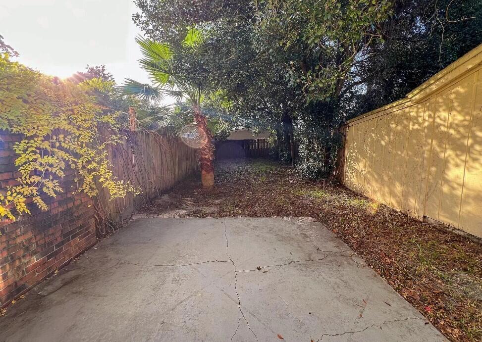 CAPE CASA T/H - Residential Lease