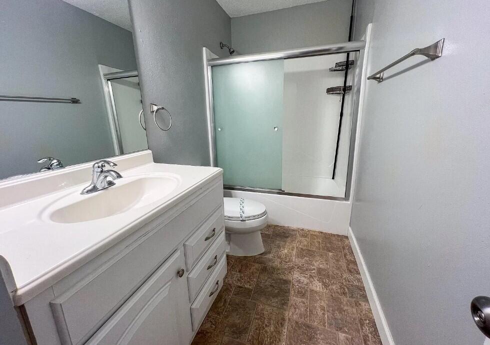 CAPE CASA T/H - Residential Lease