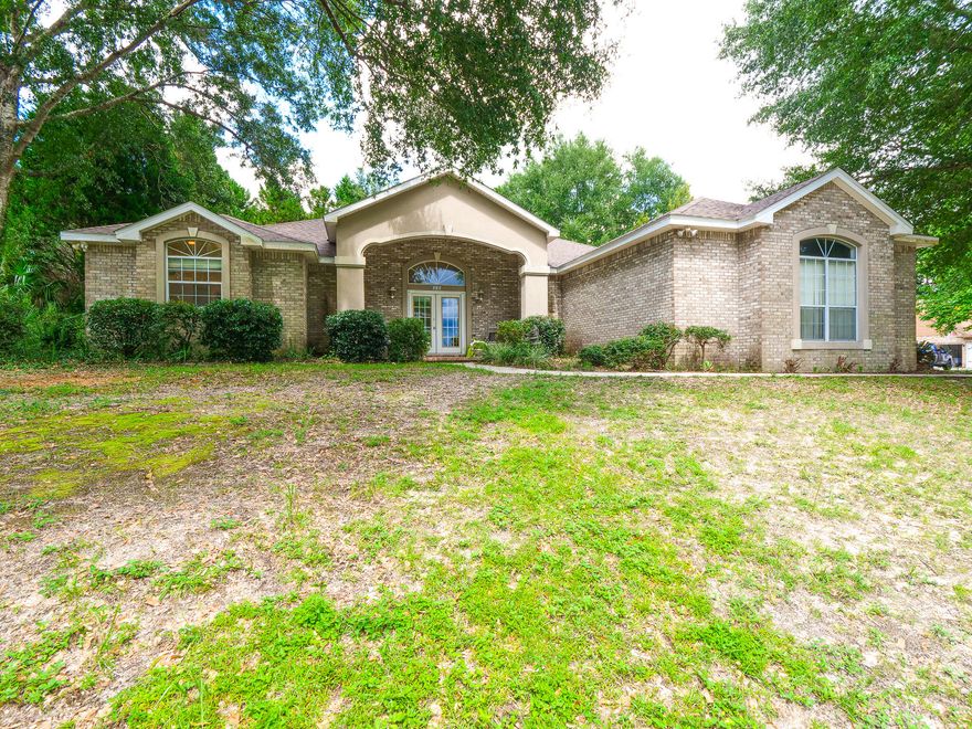 MOTIVATED SELLER!!! South of I10 and an easy commute to Niceville and the local military bases! Located on a corner lot with a split floor plan this home features 3bedrooms, 2 baths, gas fireplace, a bonus room (den) attached to the master bedroom, screened in porch, and double car garage. Plenty of storage available in this home. New roof 2021, hot water heater 2 years old, HVAC 2021.