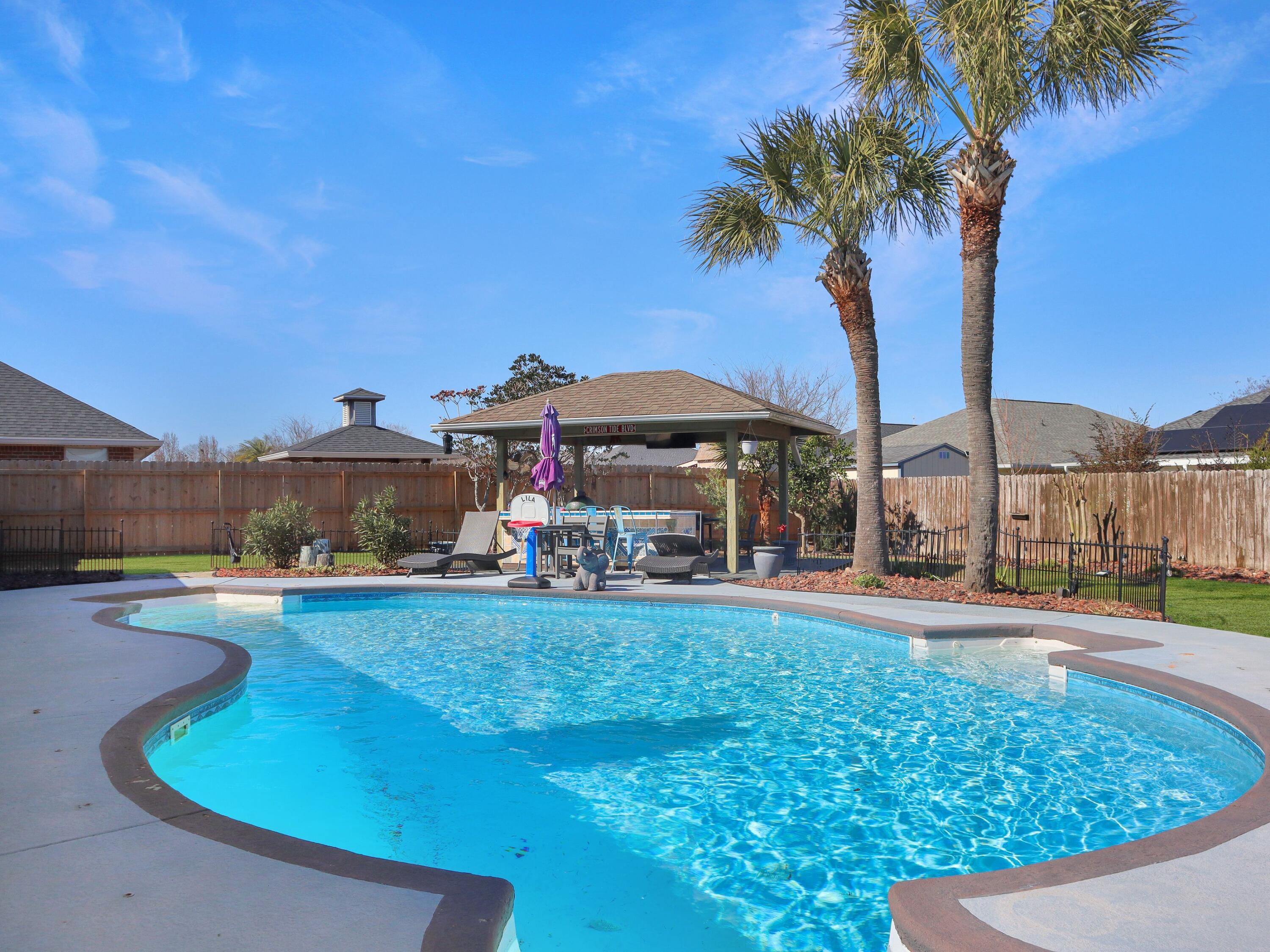 Bentley Oaks - Residential