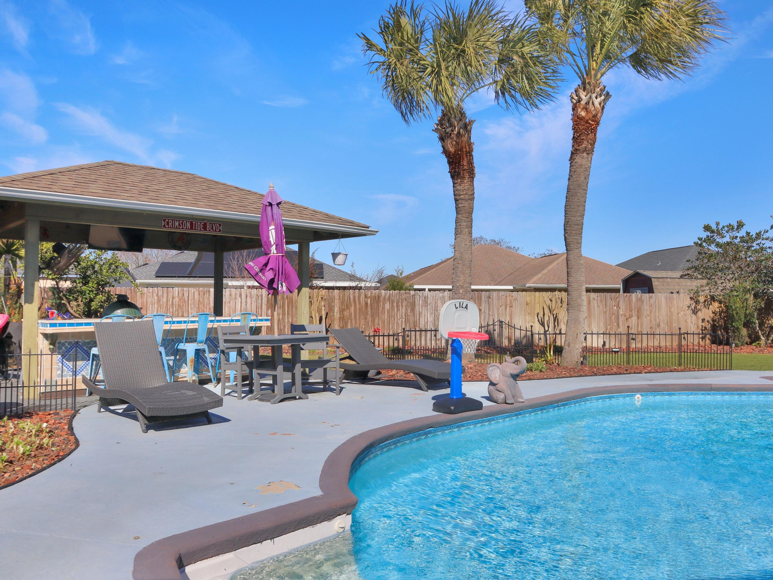 Bentley Oaks - Residential