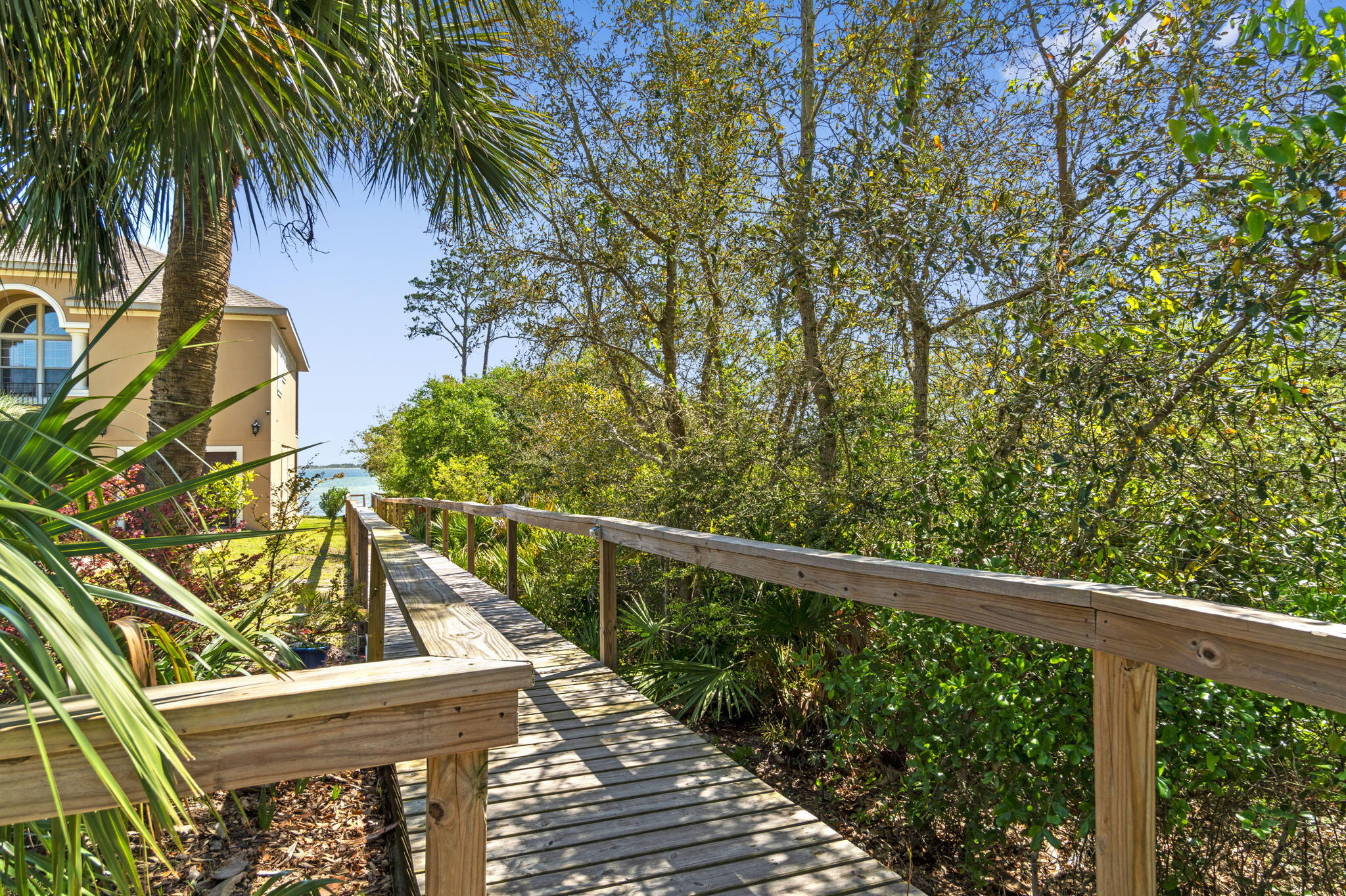 COSTA VERDE - Residential