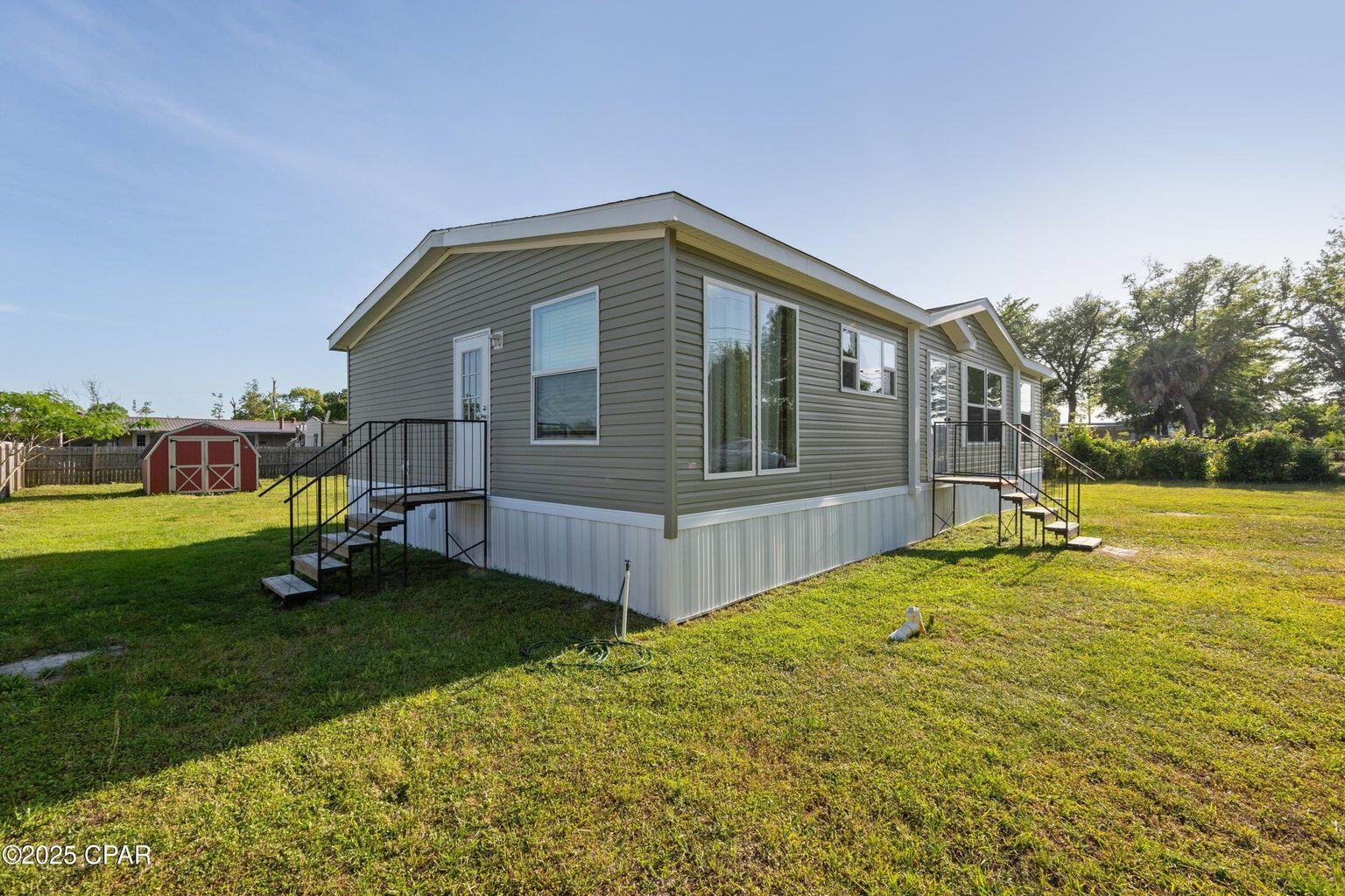 NO RECORDED SUBDIVISION - Residential