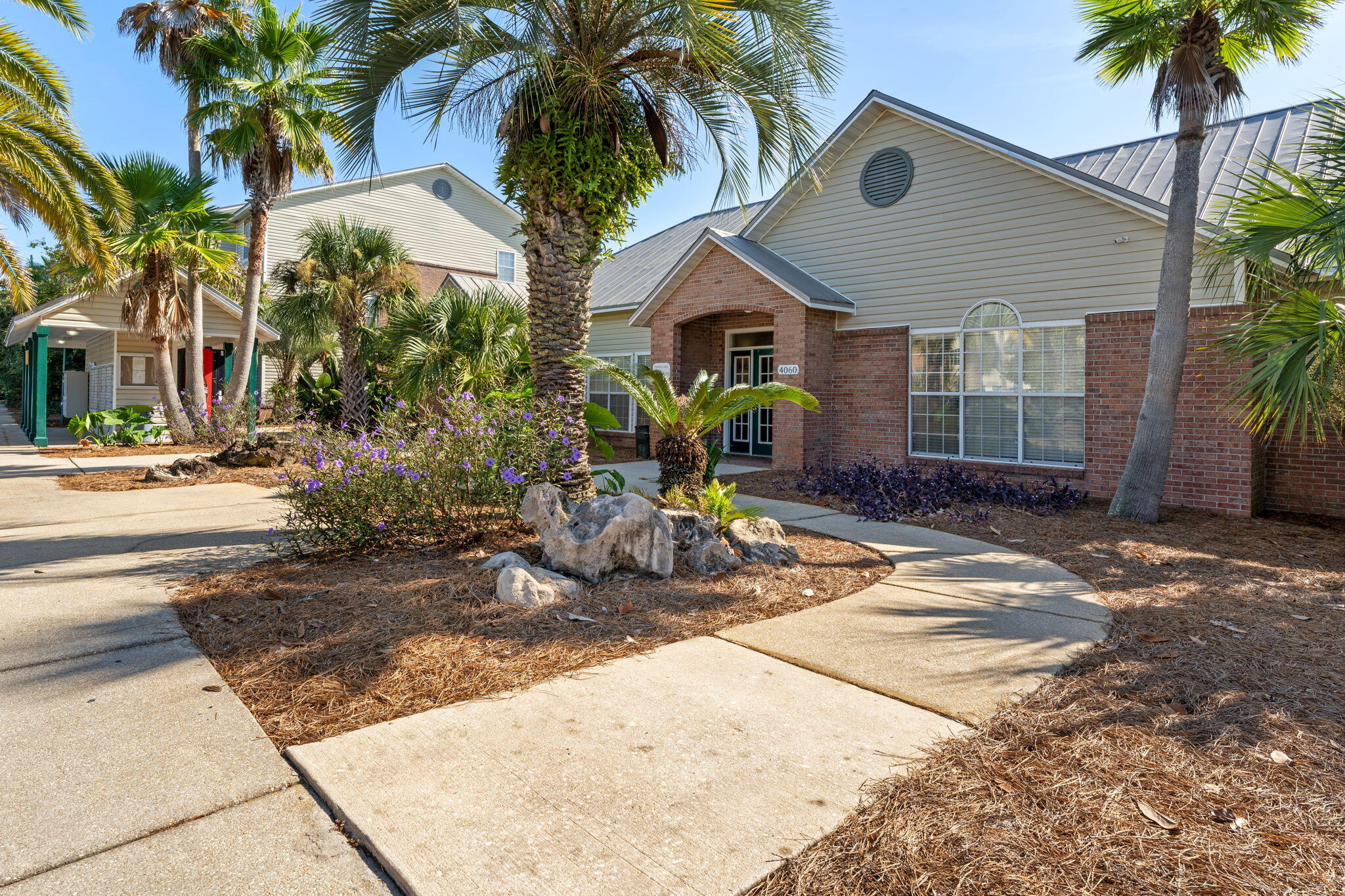 INDIAN LAKE - Residential