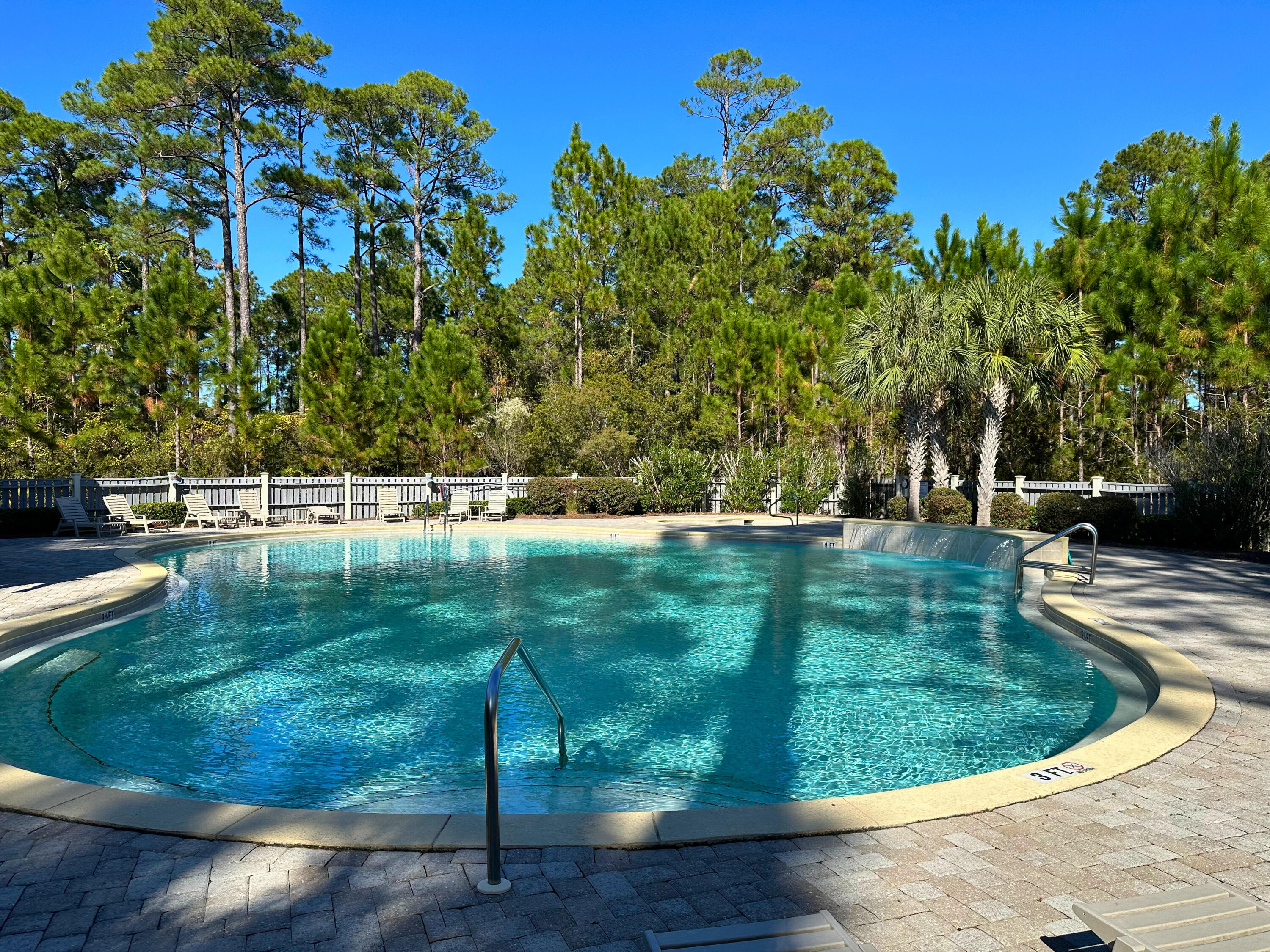 GRAYTON BAYOU - Land