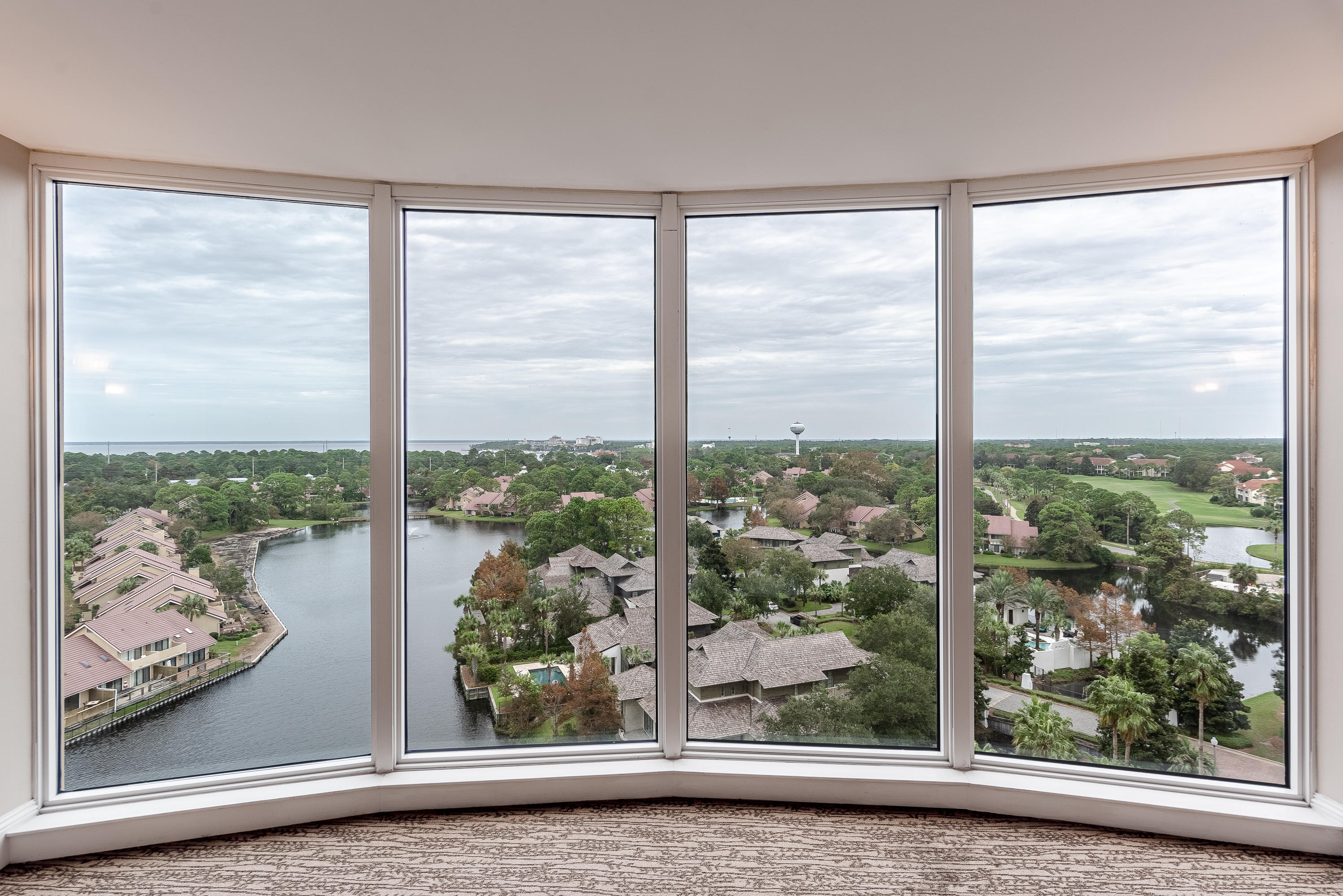 ONE BEACH CLUB DRIVE - Residential