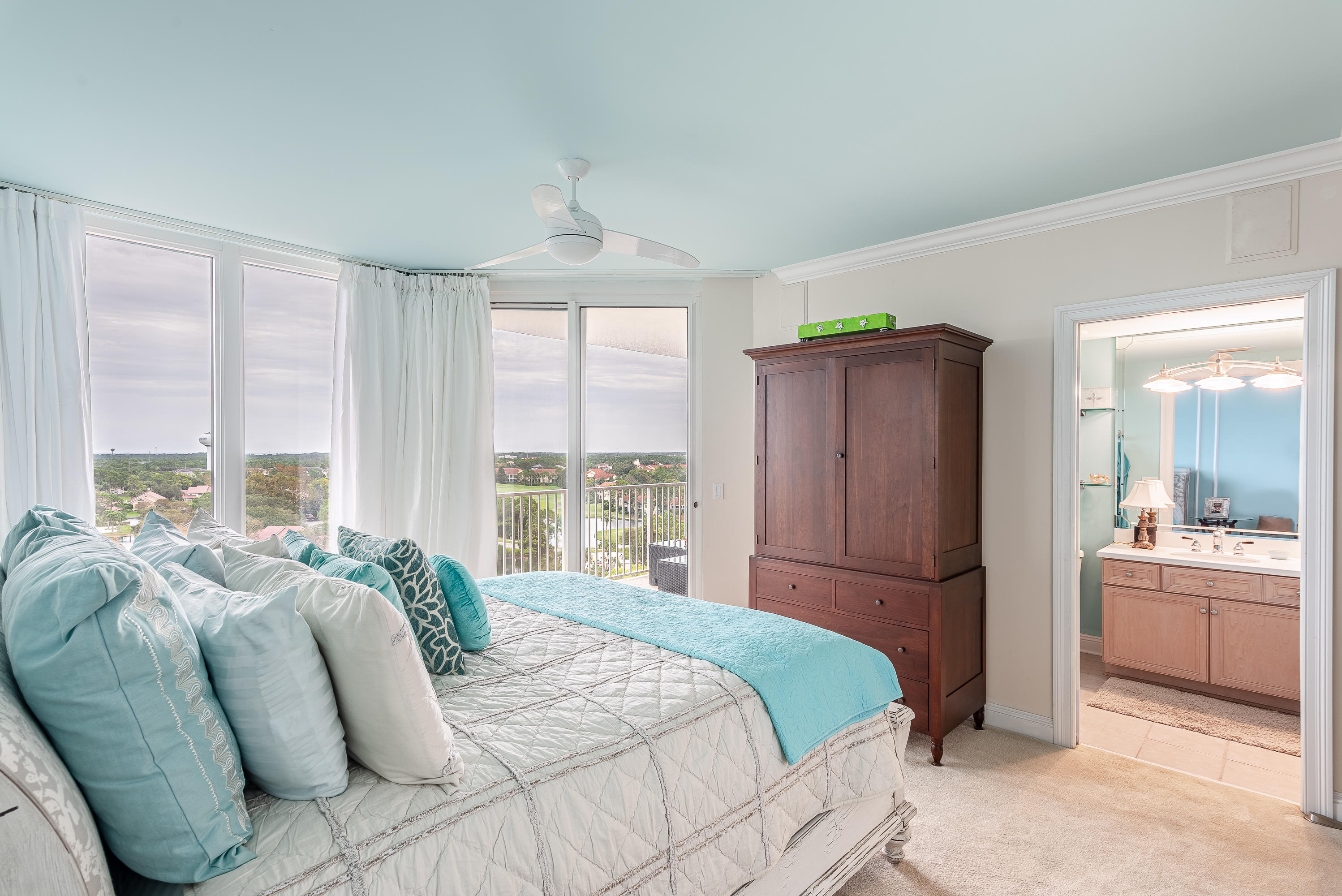 ONE BEACH CLUB DRIVE - Residential