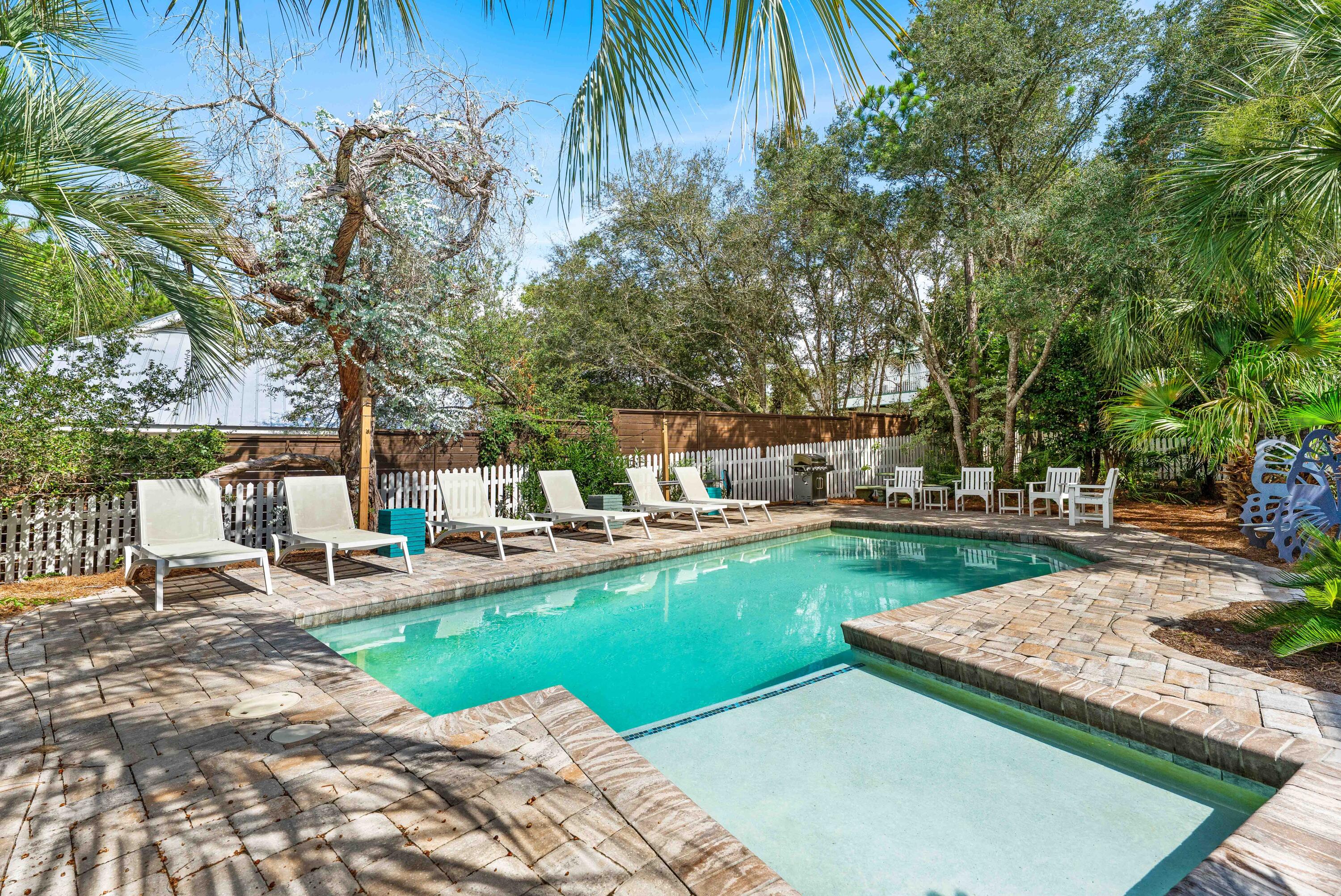 SUGARWOOD - Residential