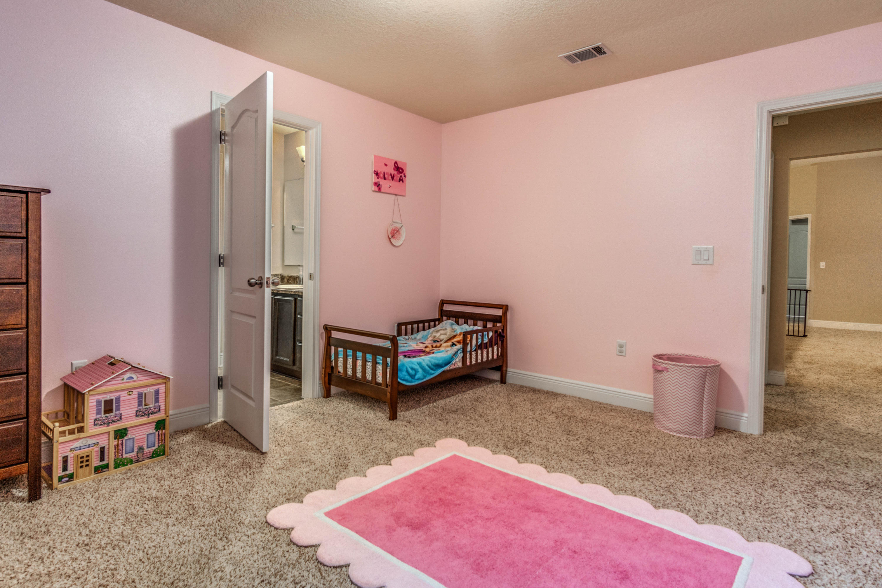 DUGGAN POND ESTATES - Residential