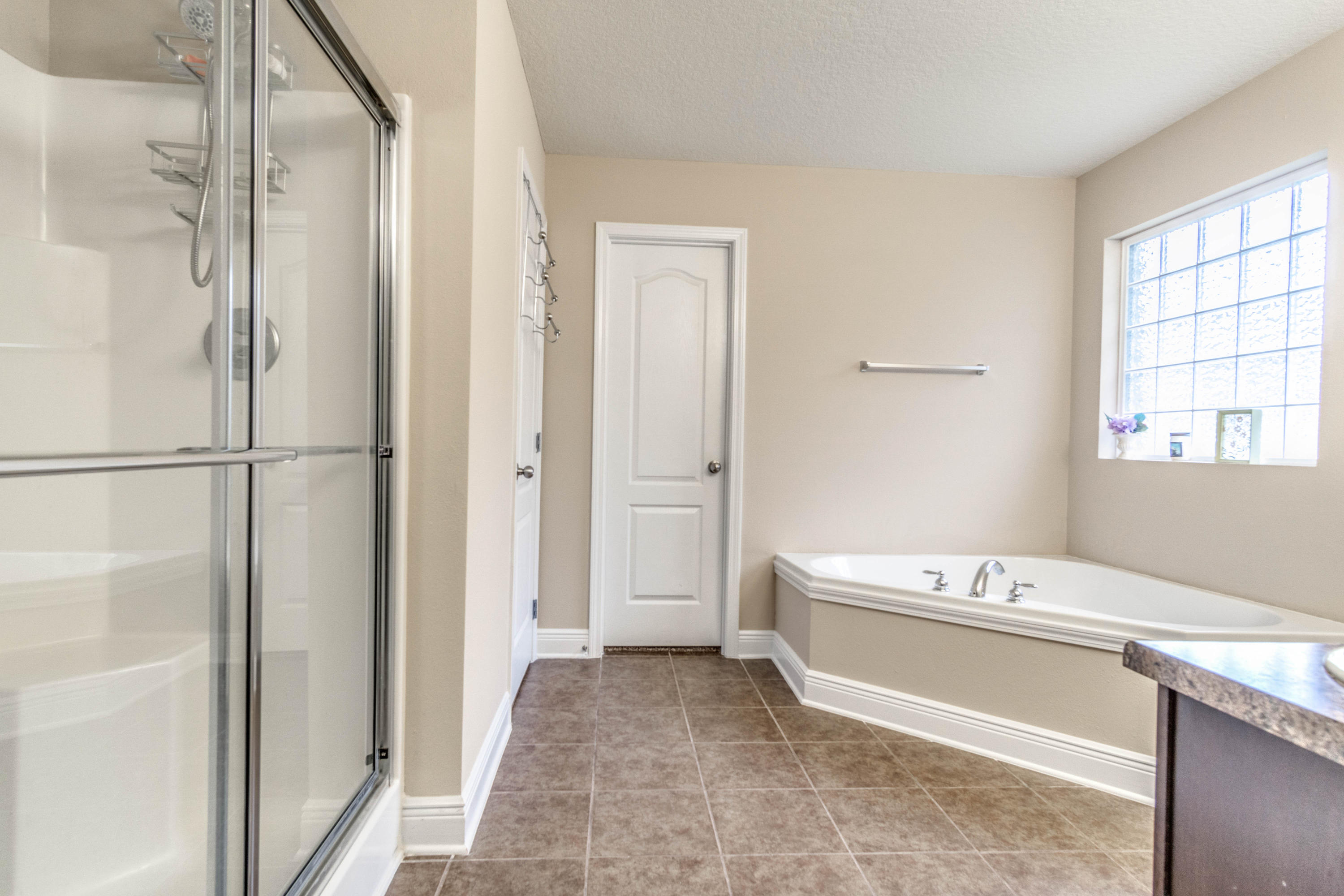 DUGGAN POND ESTATES - Residential