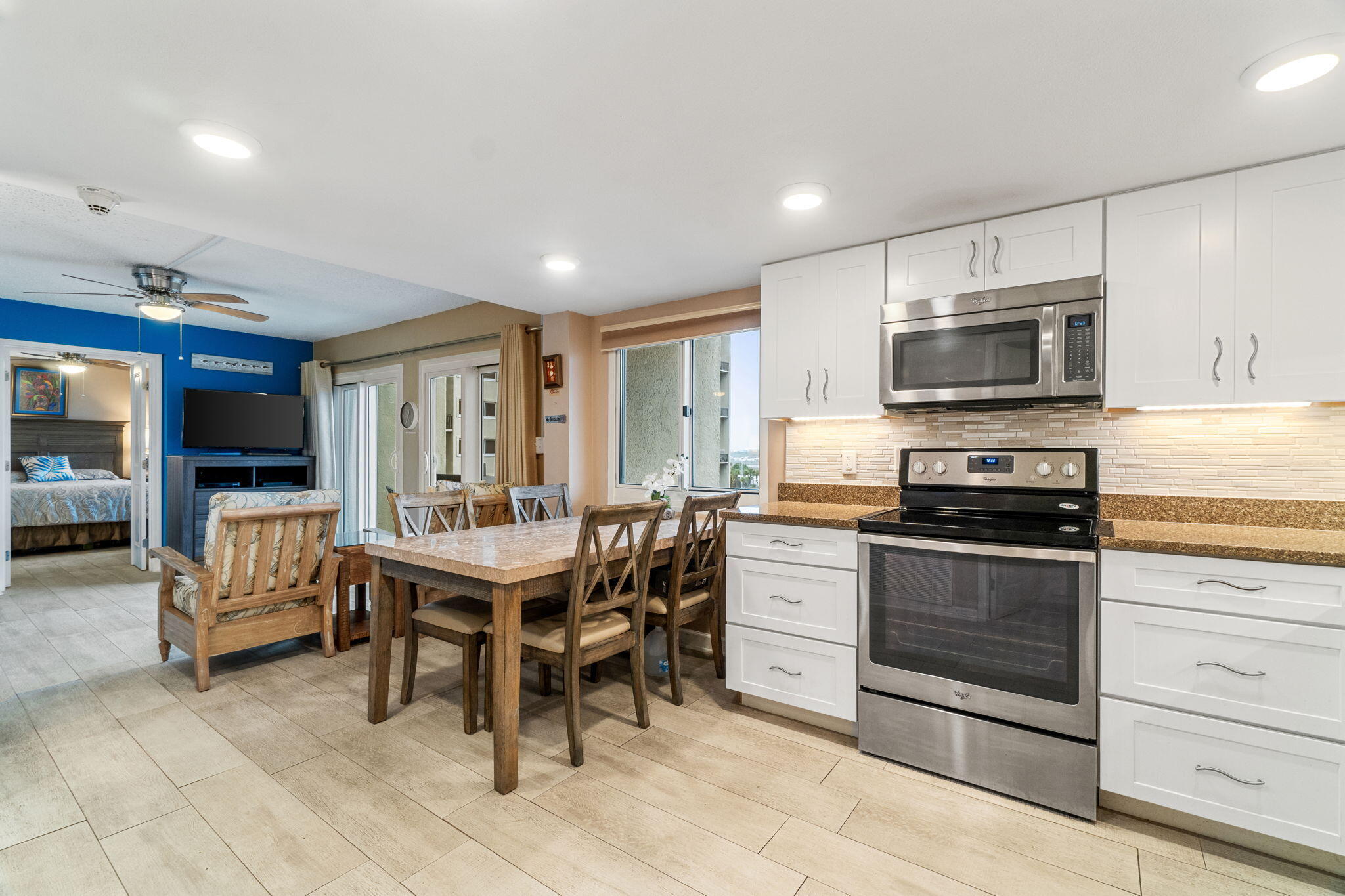 PINNACLE PORT - Residential