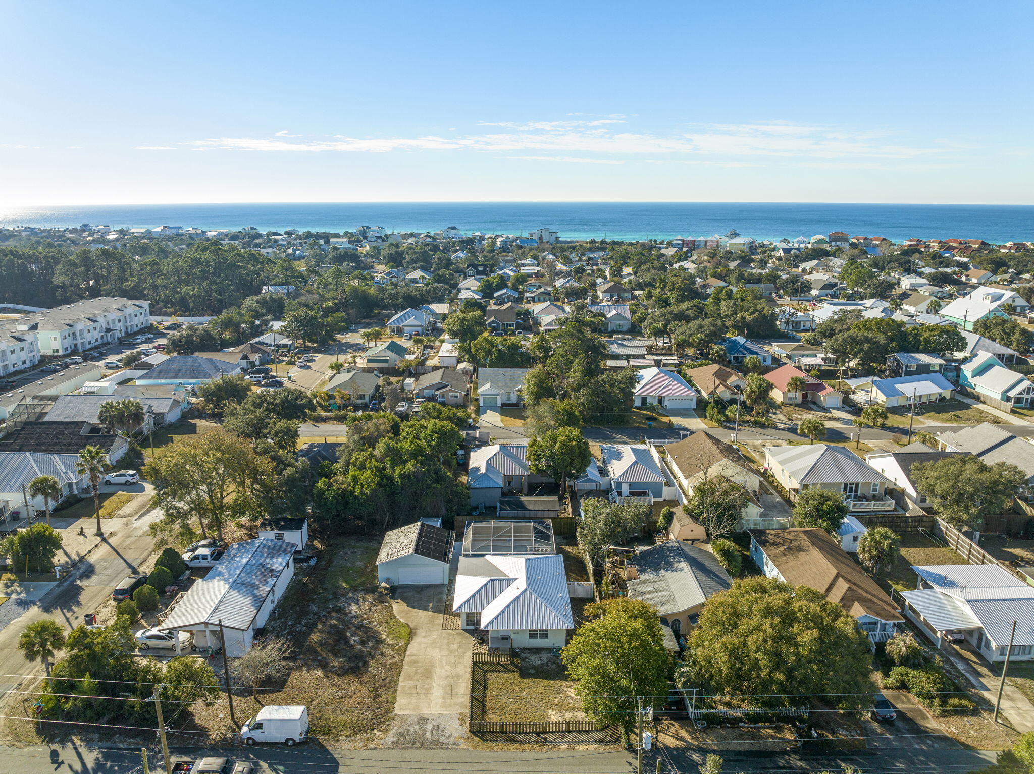 RIVIERA BEACH - Residential