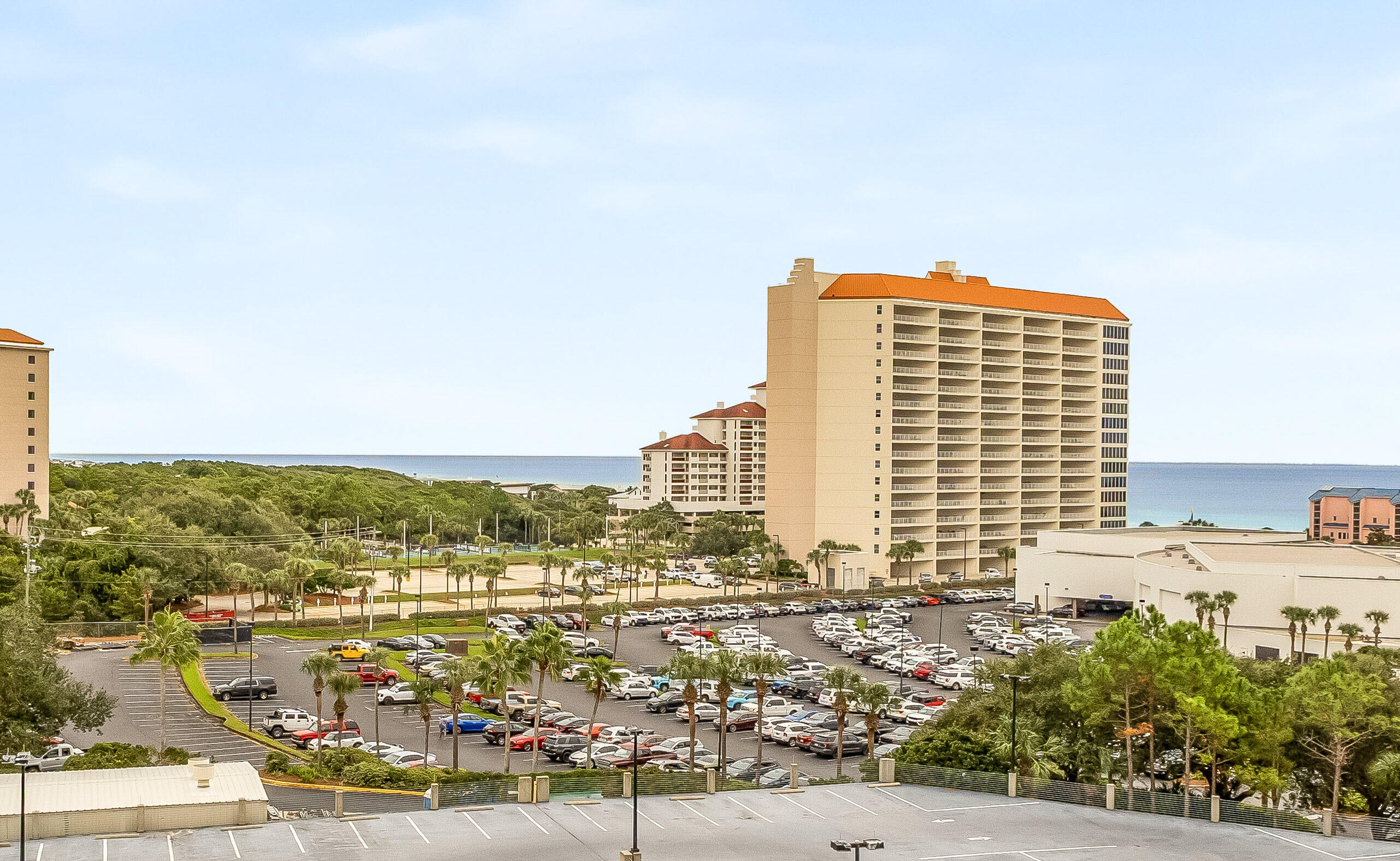 LUAU I - Residential