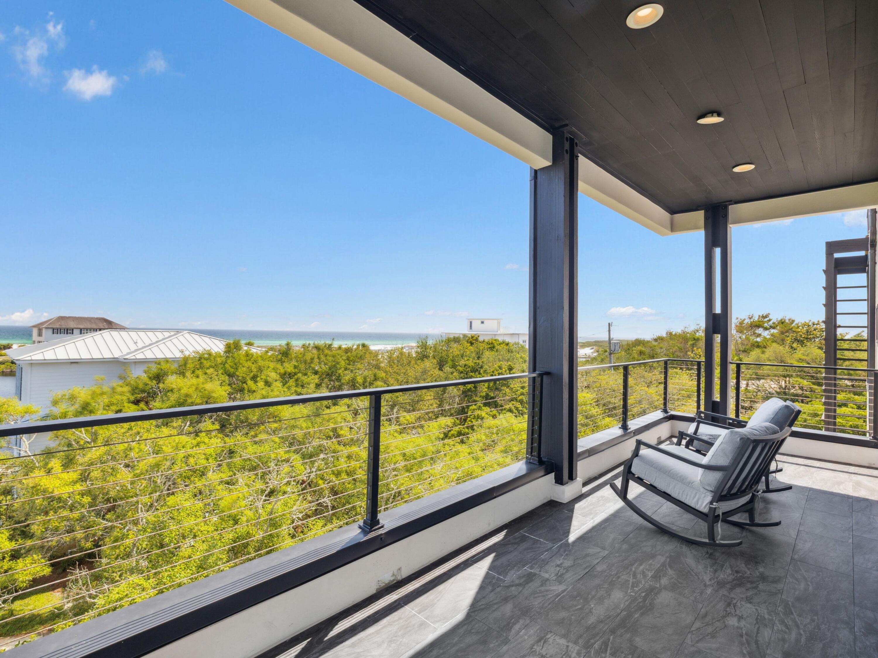 BEACH HIGHLANDS - Residential