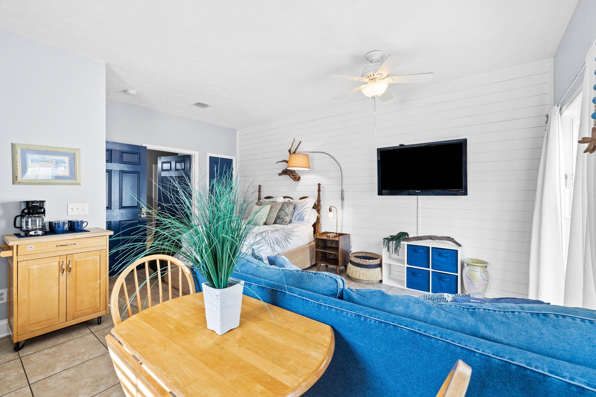 The Palms - Residential