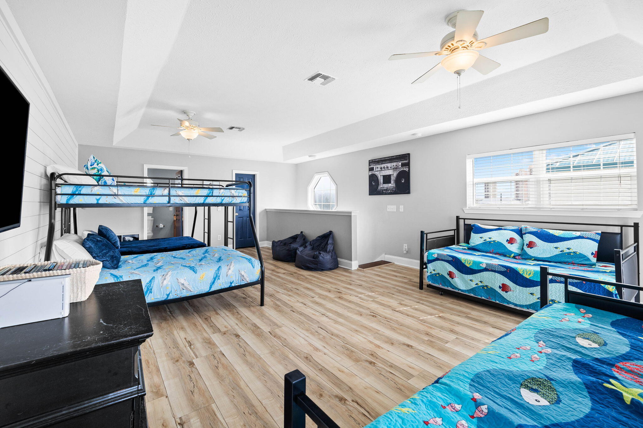 The Palms - Residential