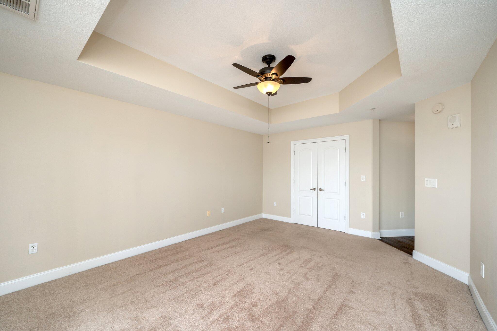 PRESIDIO YACHT CLUB - Residential