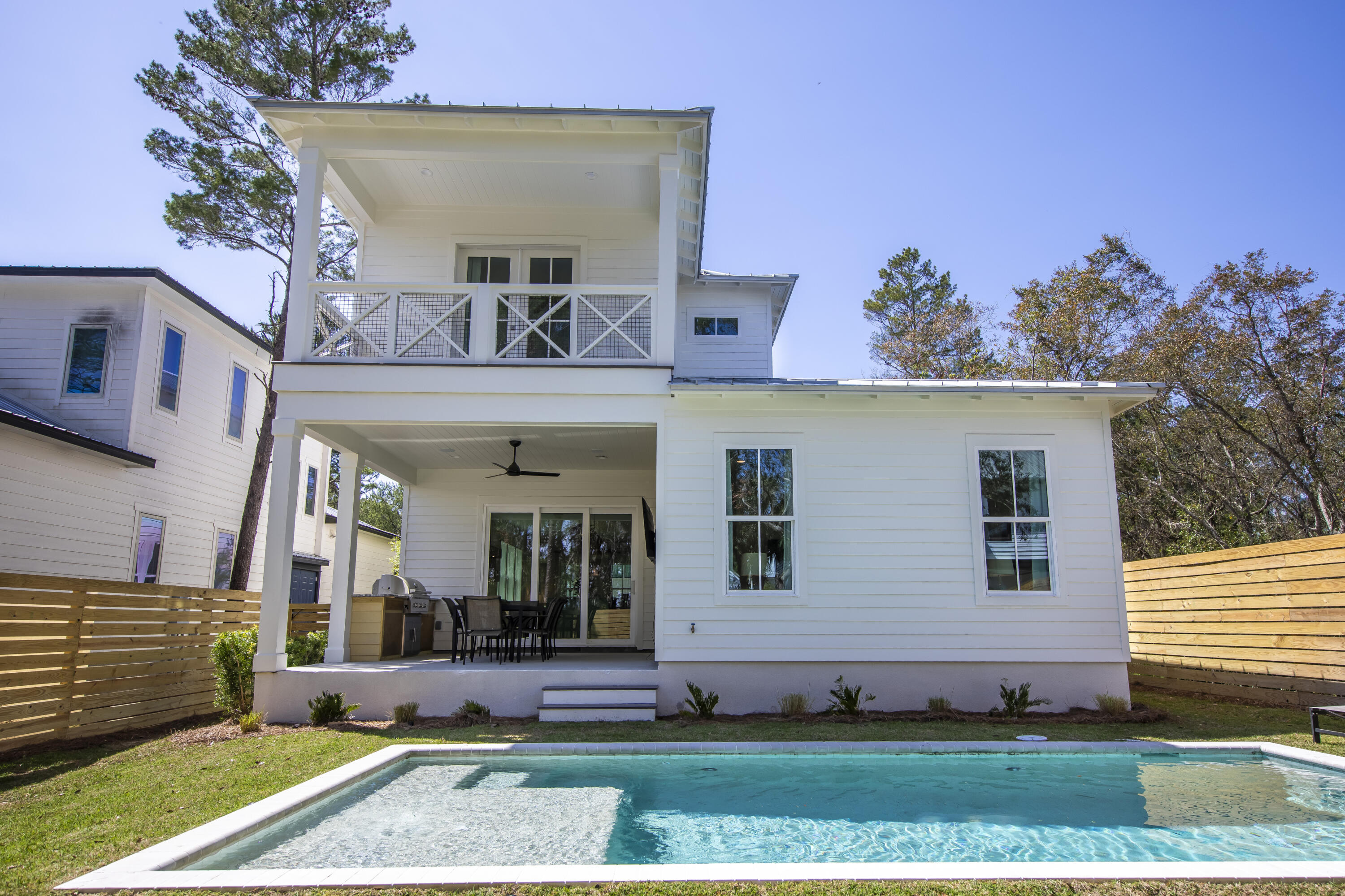 WHITES GULFVIEW ESTATES - Residential