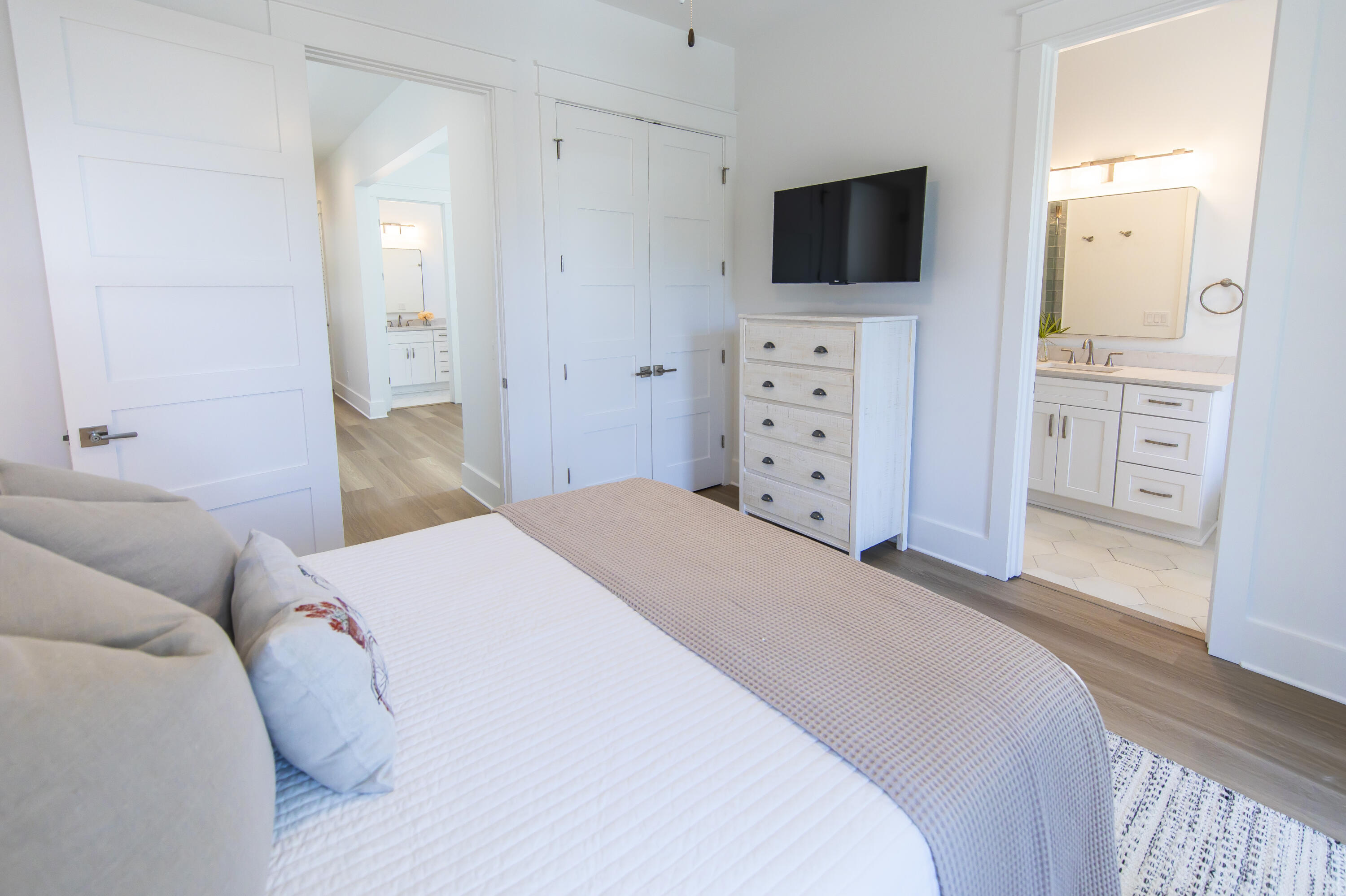 WHITES GULFVIEW ESTATES - Residential