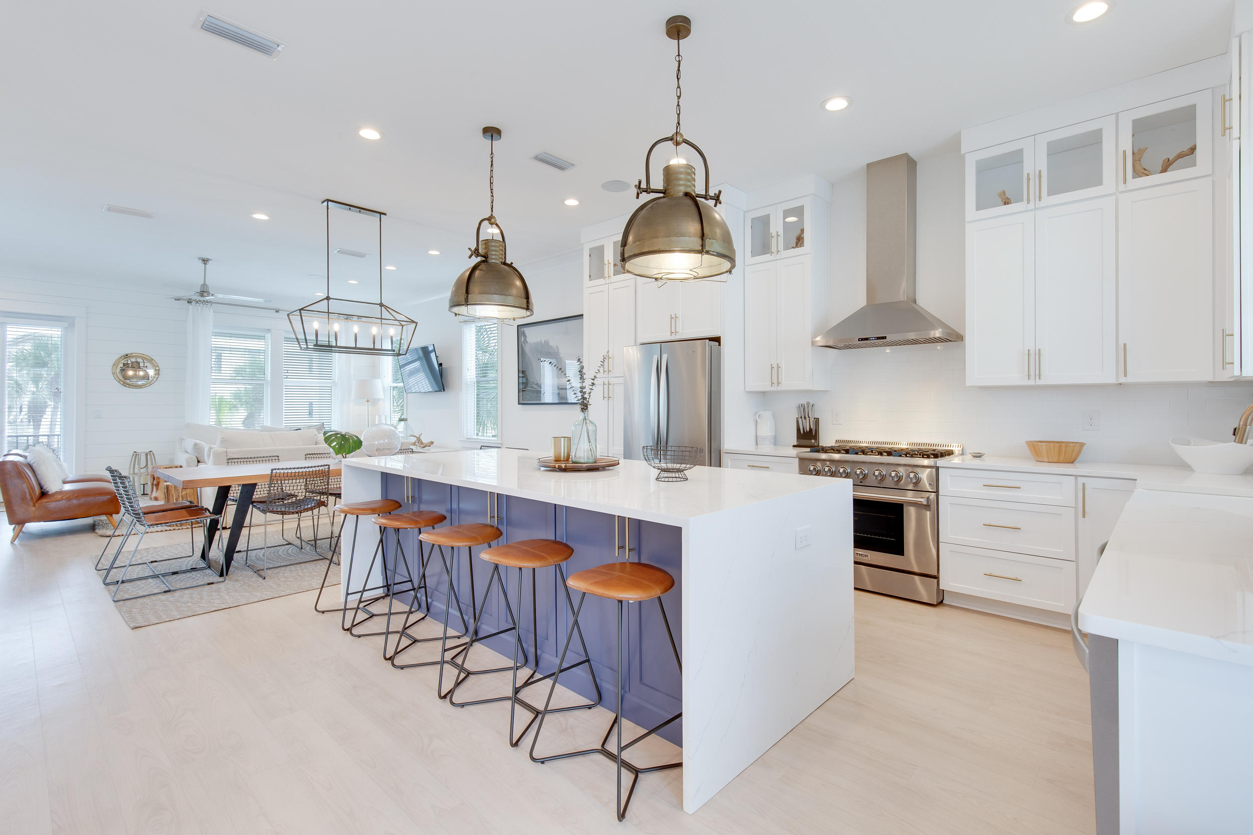 FRANGISTA BEACH 1ST ADDN - Residential