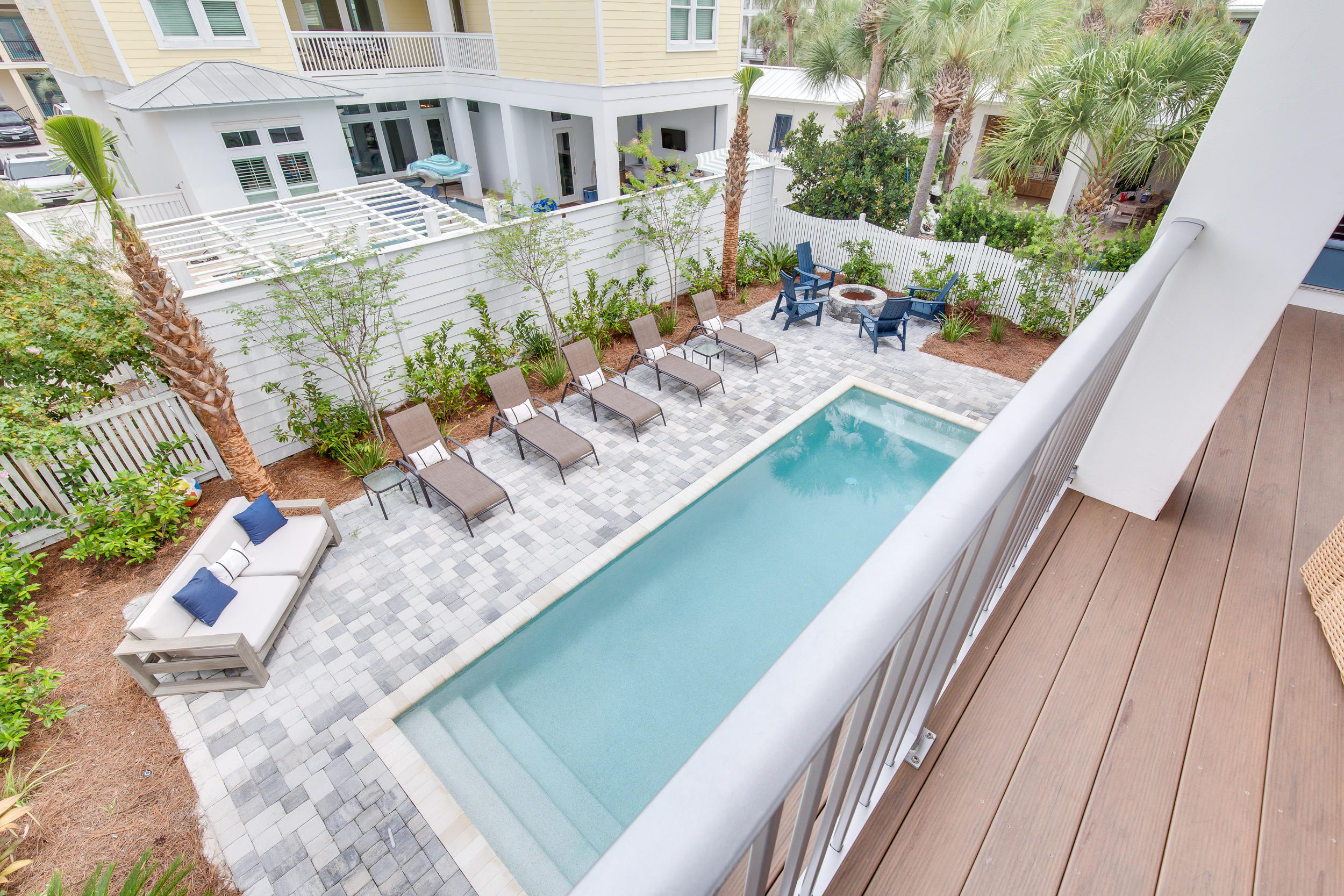 FRANGISTA BEACH 1ST ADDN - Residential