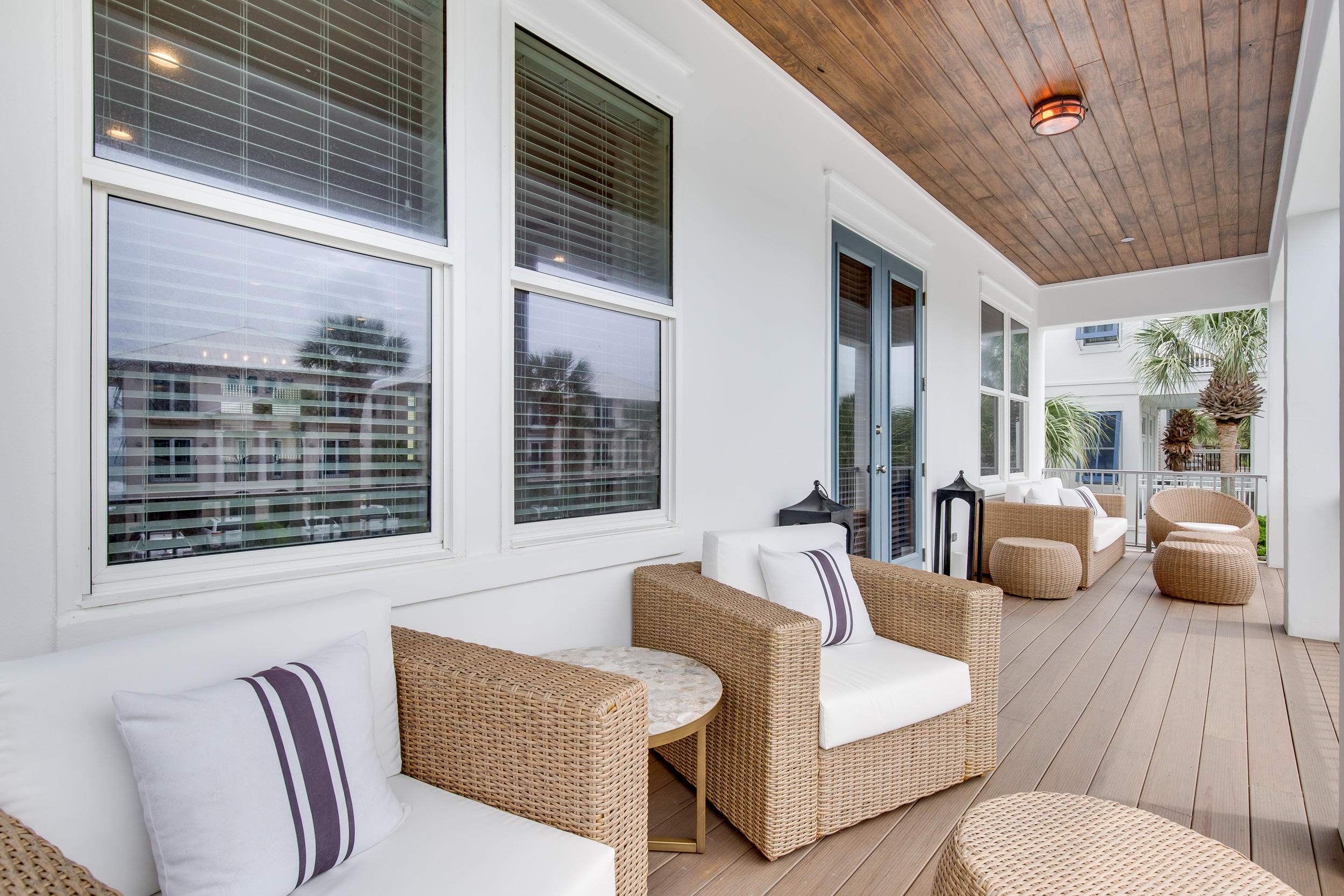 FRANGISTA BEACH 1ST ADDN - Residential