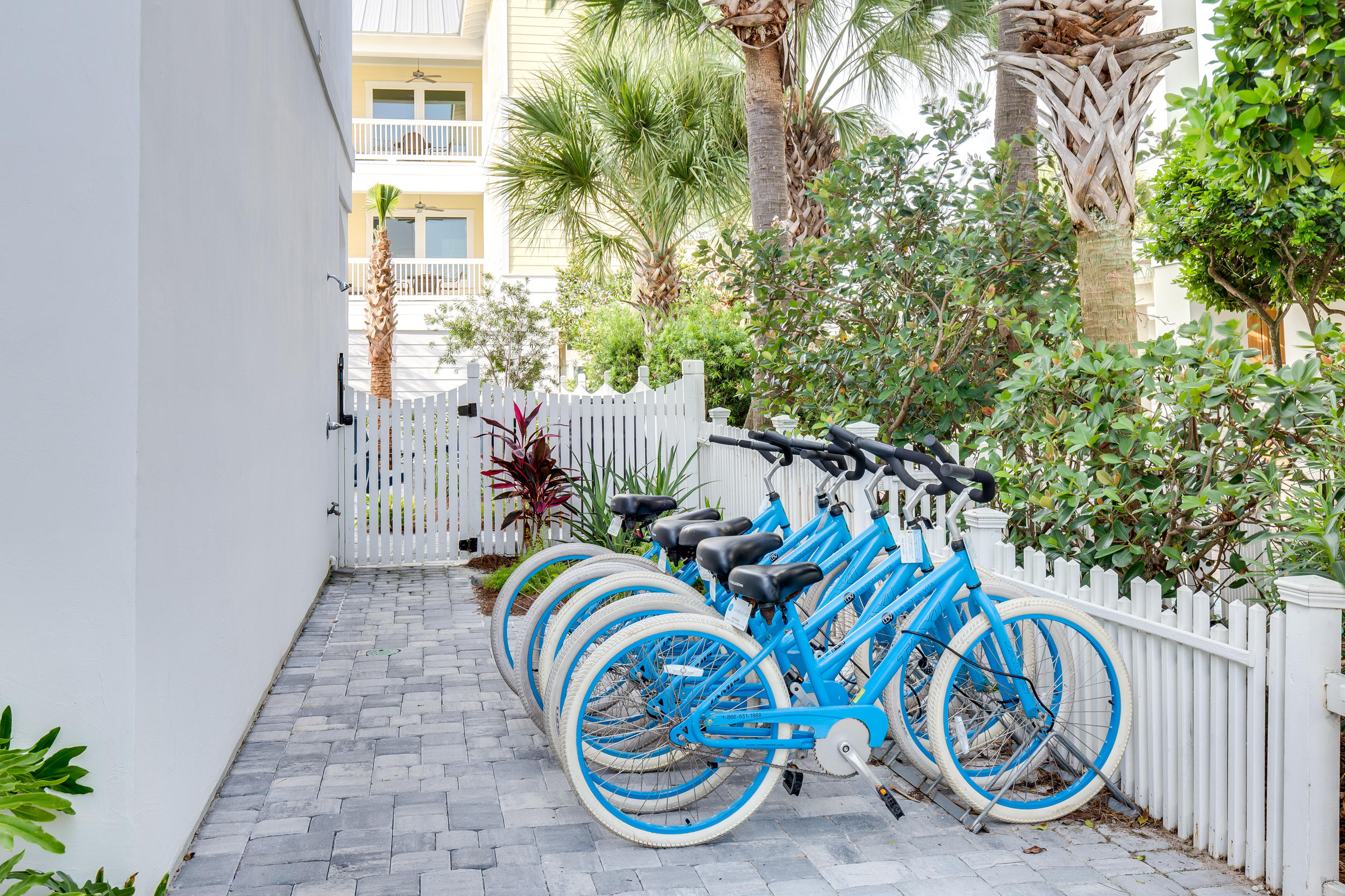 FRANGISTA BEACH 1ST ADDN - Residential
