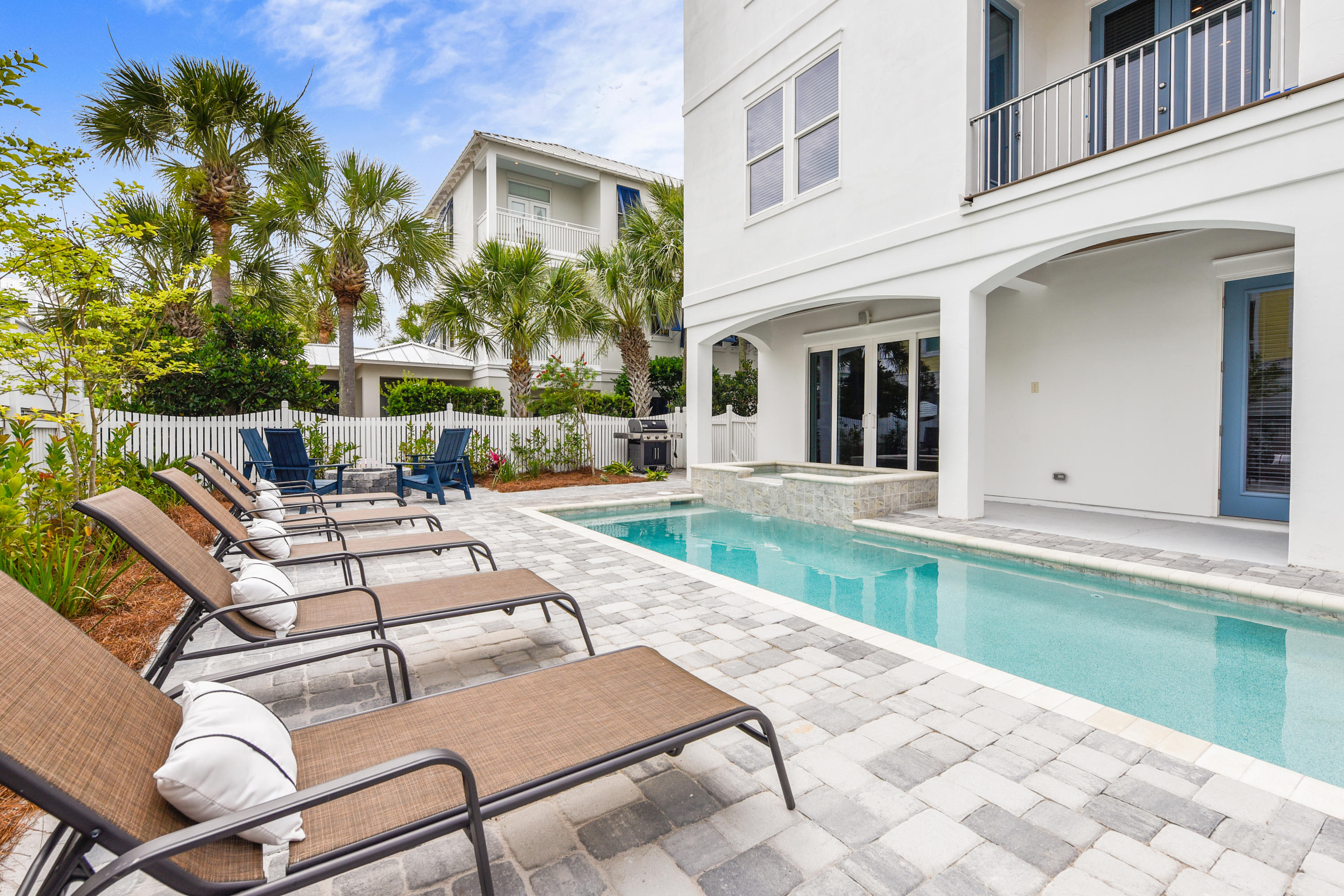 FRANGISTA BEACH 1ST ADDN - Residential