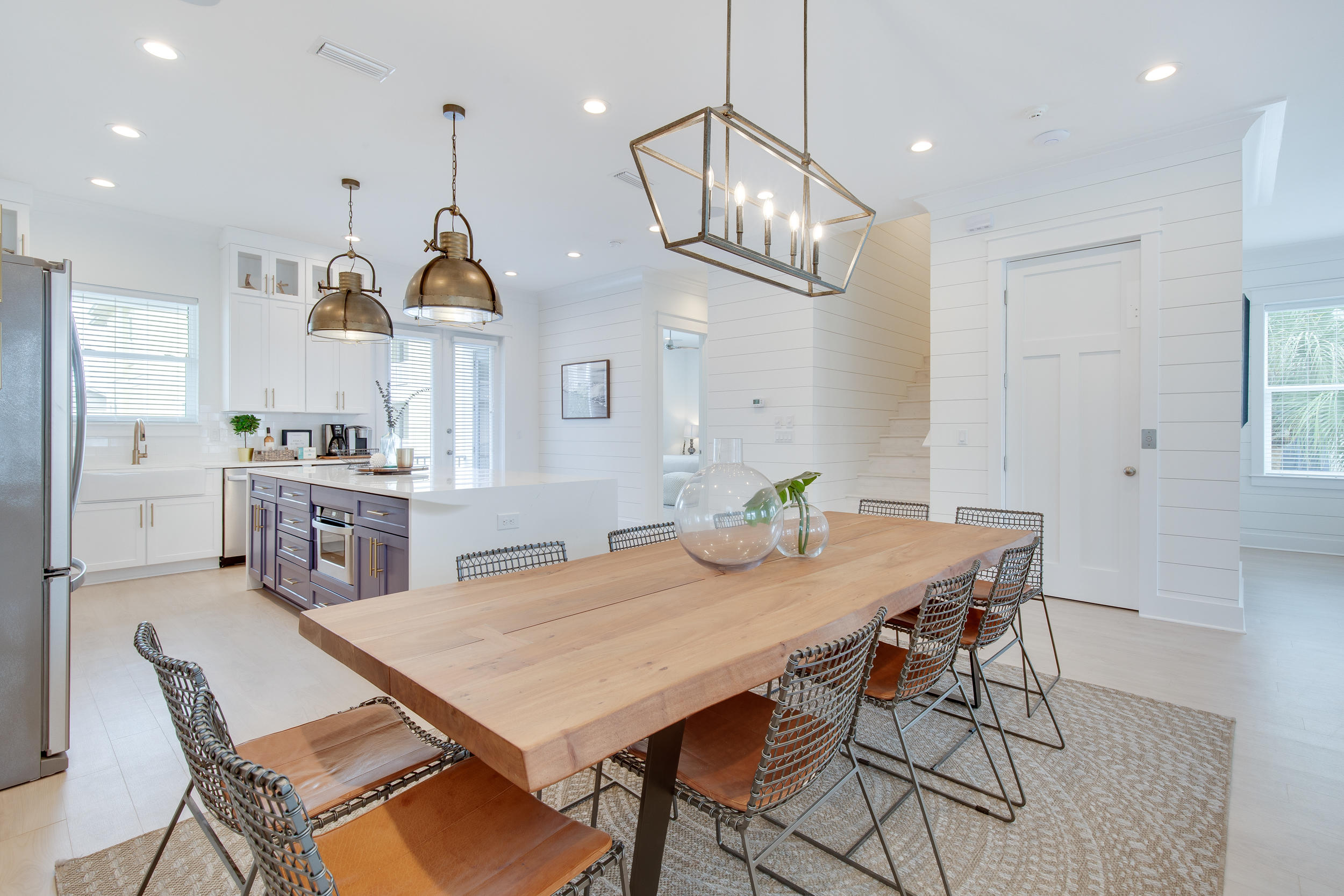 FRANGISTA BEACH 1ST ADDN - Residential