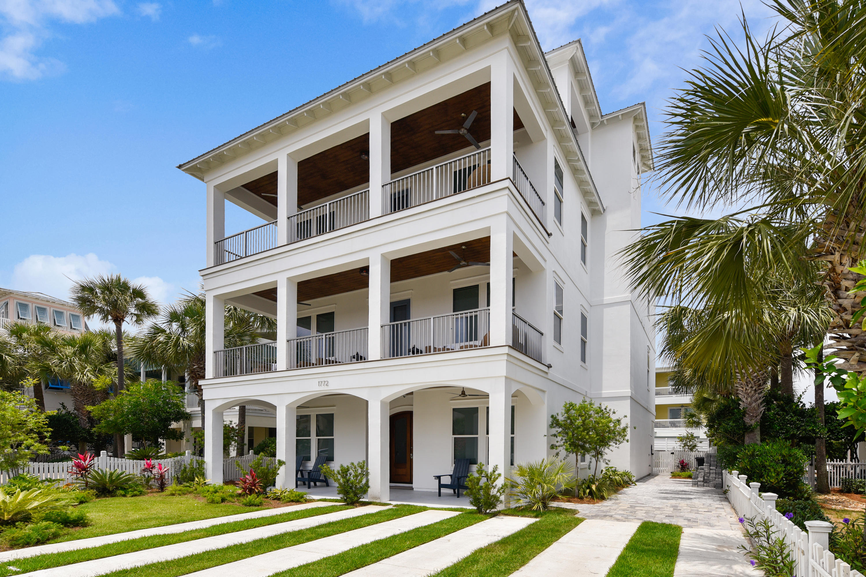 FRANGISTA BEACH 1ST ADDN - Residential