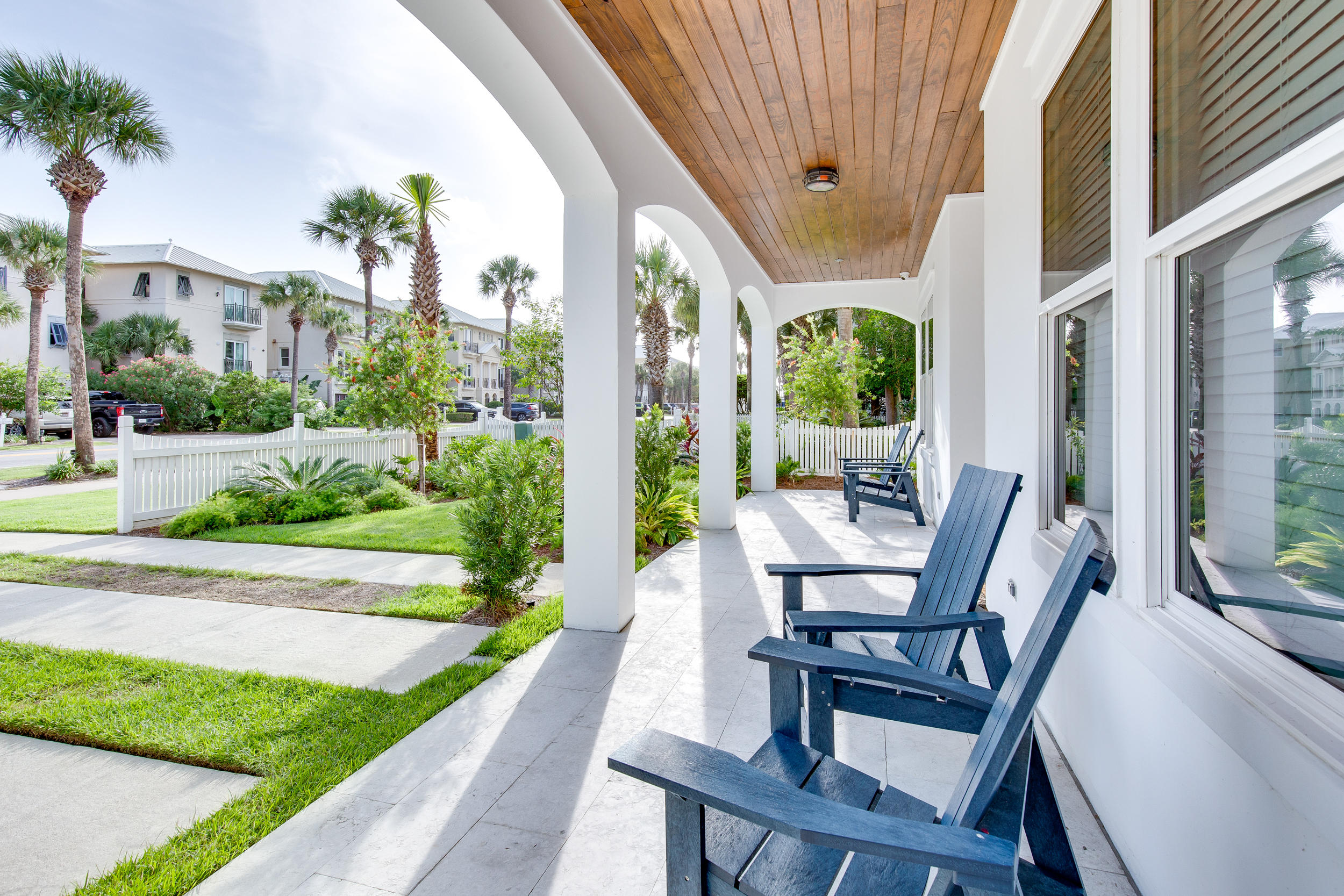 FRANGISTA BEACH 1ST ADDN - Residential