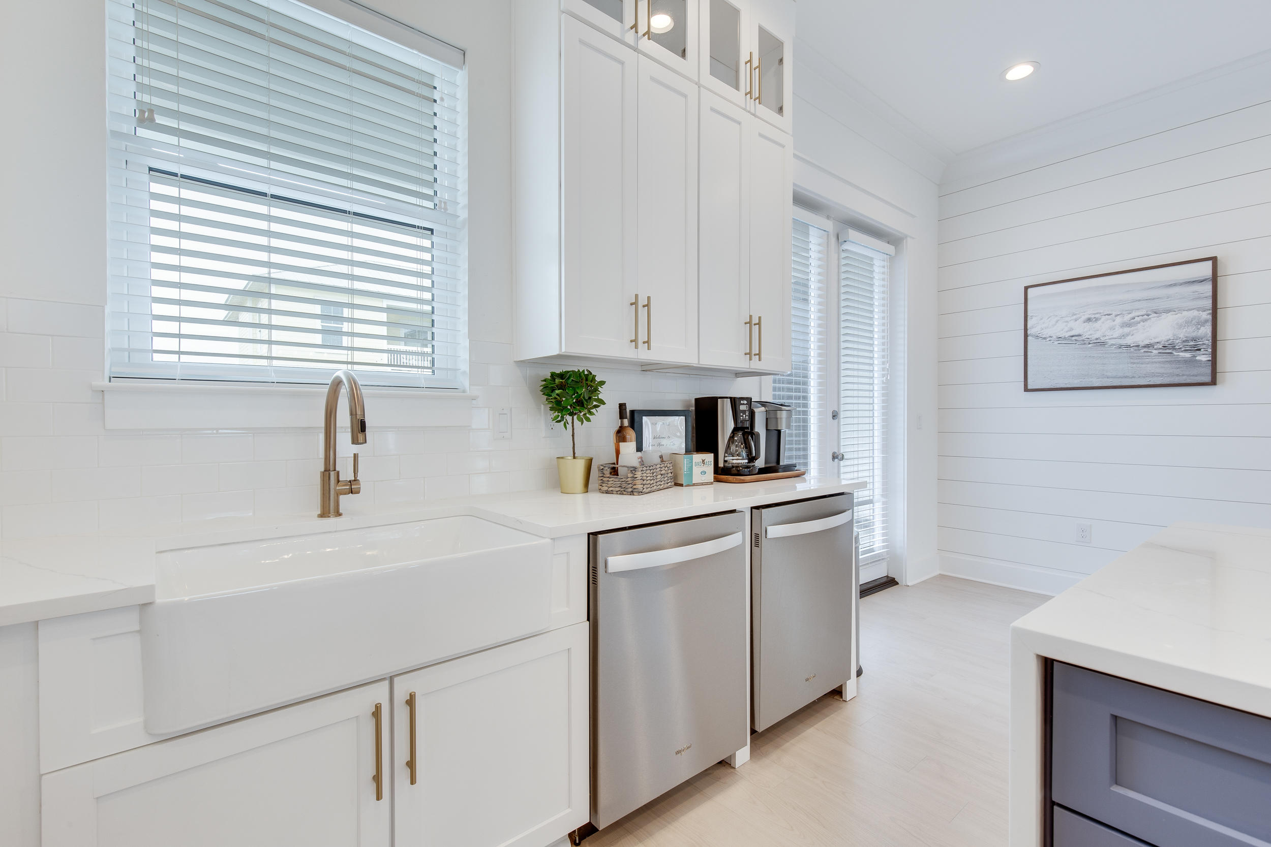 FRANGISTA BEACH 1ST ADDN - Residential