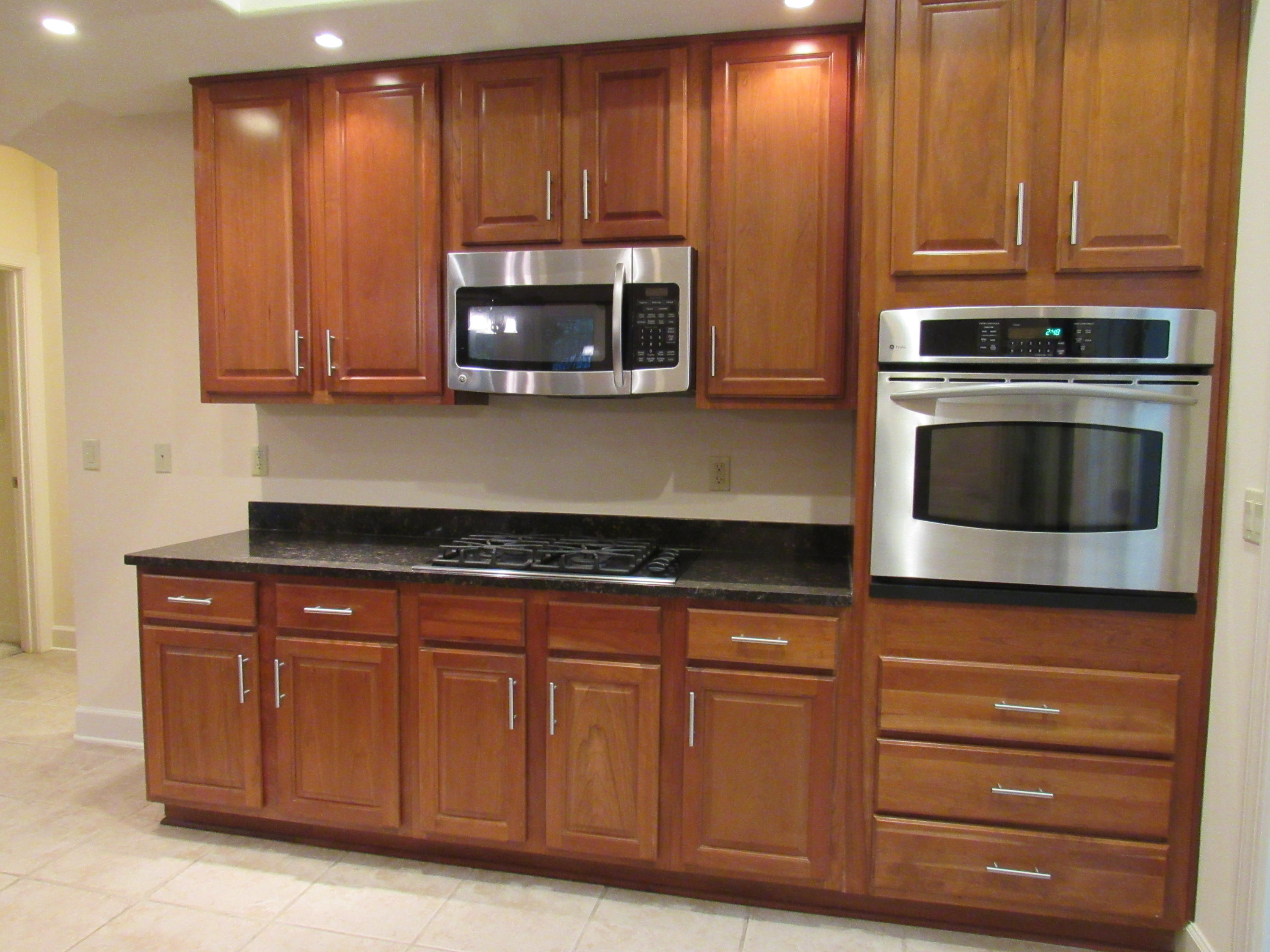 CHARDONNAY ESTATES - Residential