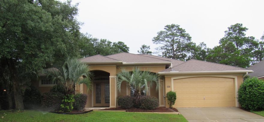 Chardonnay Estates offers great location with easy access to by-pass and mid-bay bridge. This home boasts a split bedroom plan with 3 bedrooms and 2 baths, 2 living areas, 11'' ceilings in main areas. Kitchen has solid surface countertops & breakfast bar w/ large breakfast nook. Master bath has his/her vanities, jetted garden tub & separate shower, 2 walk-in closets. Other bedrooms are spacious. Lanai off back of house. Great home in Niceville/Bluewater Bay Area!!