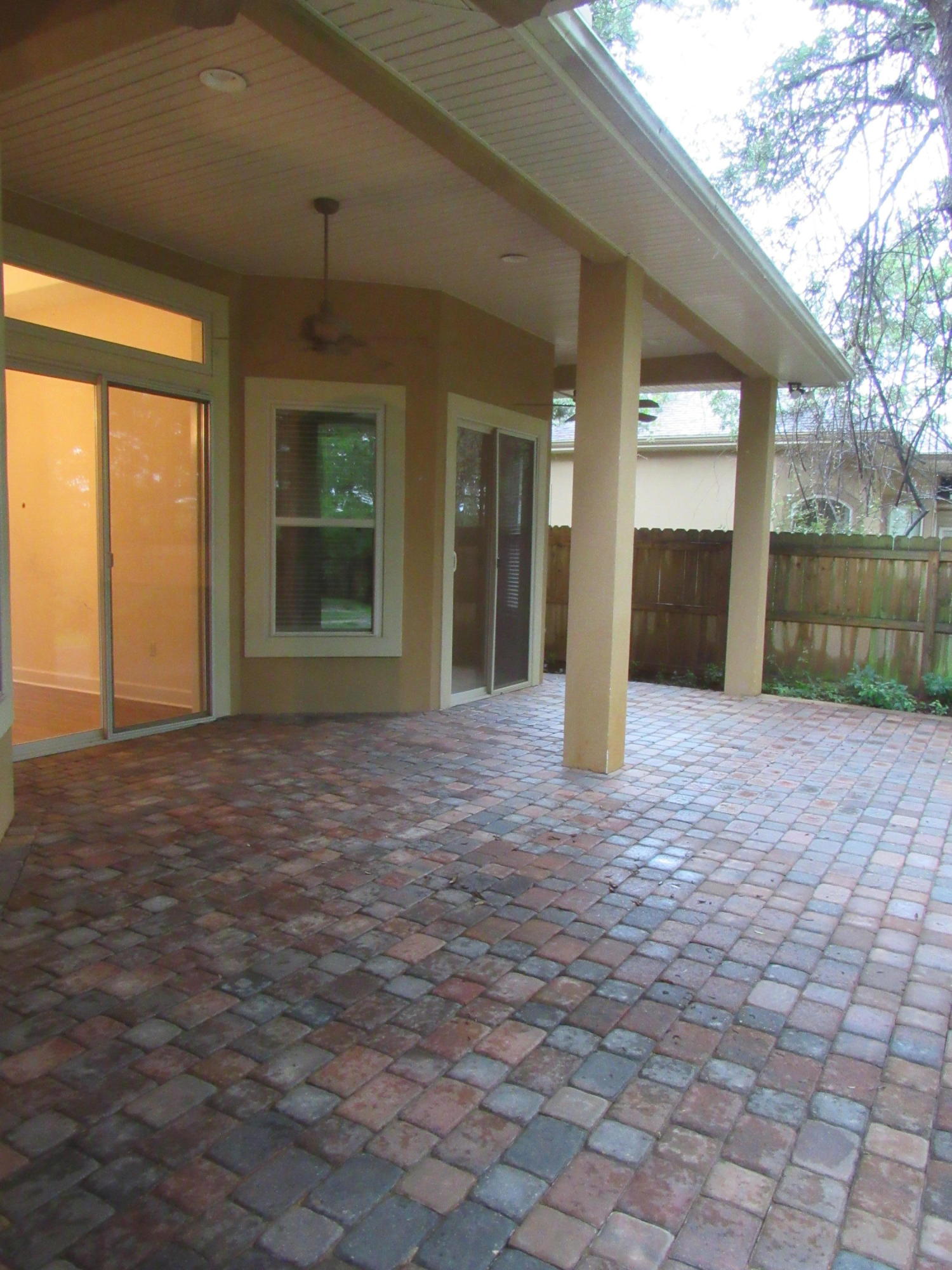 CHARDONNAY ESTATES - Residential