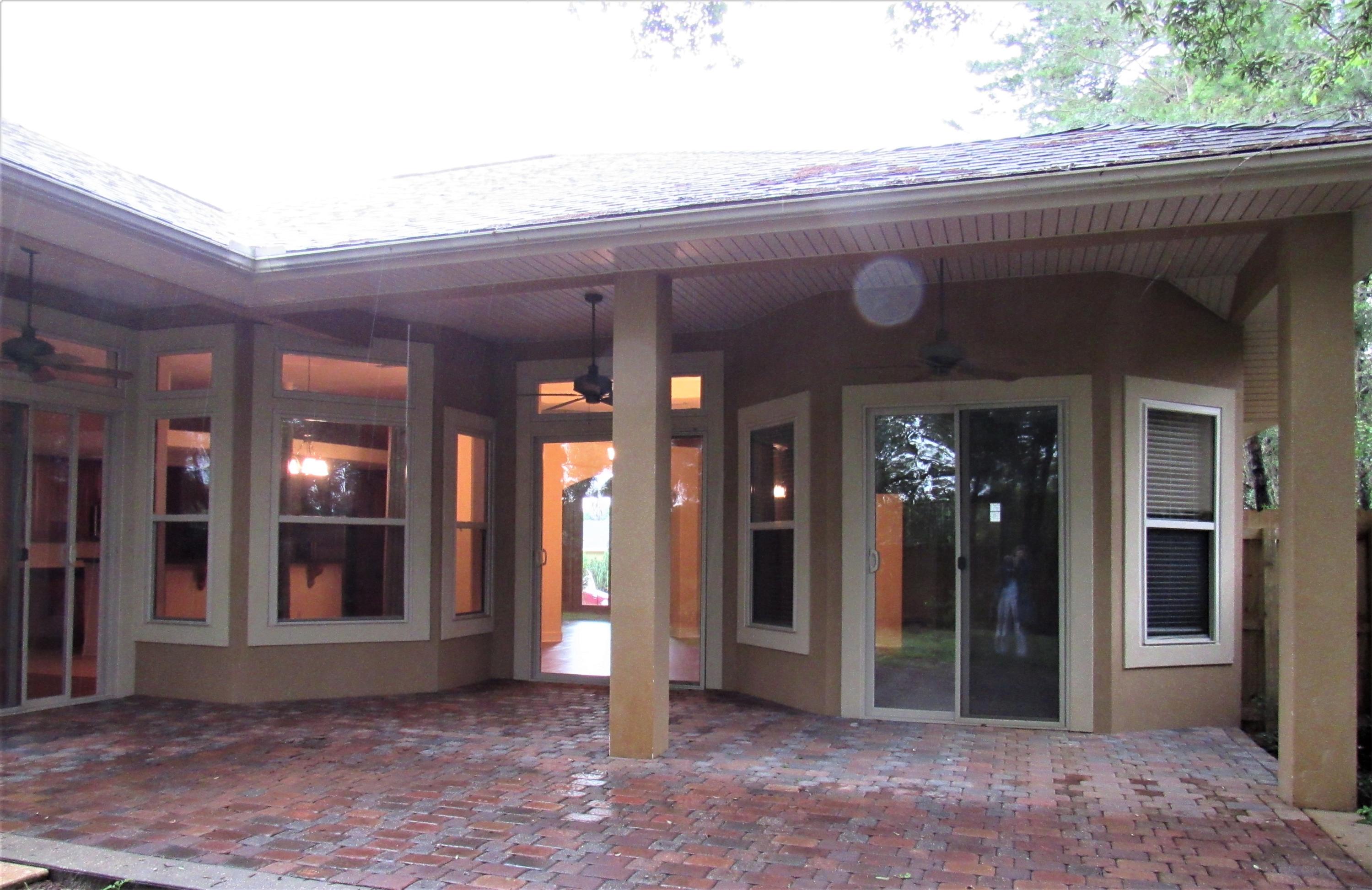 CHARDONNAY ESTATES - Residential