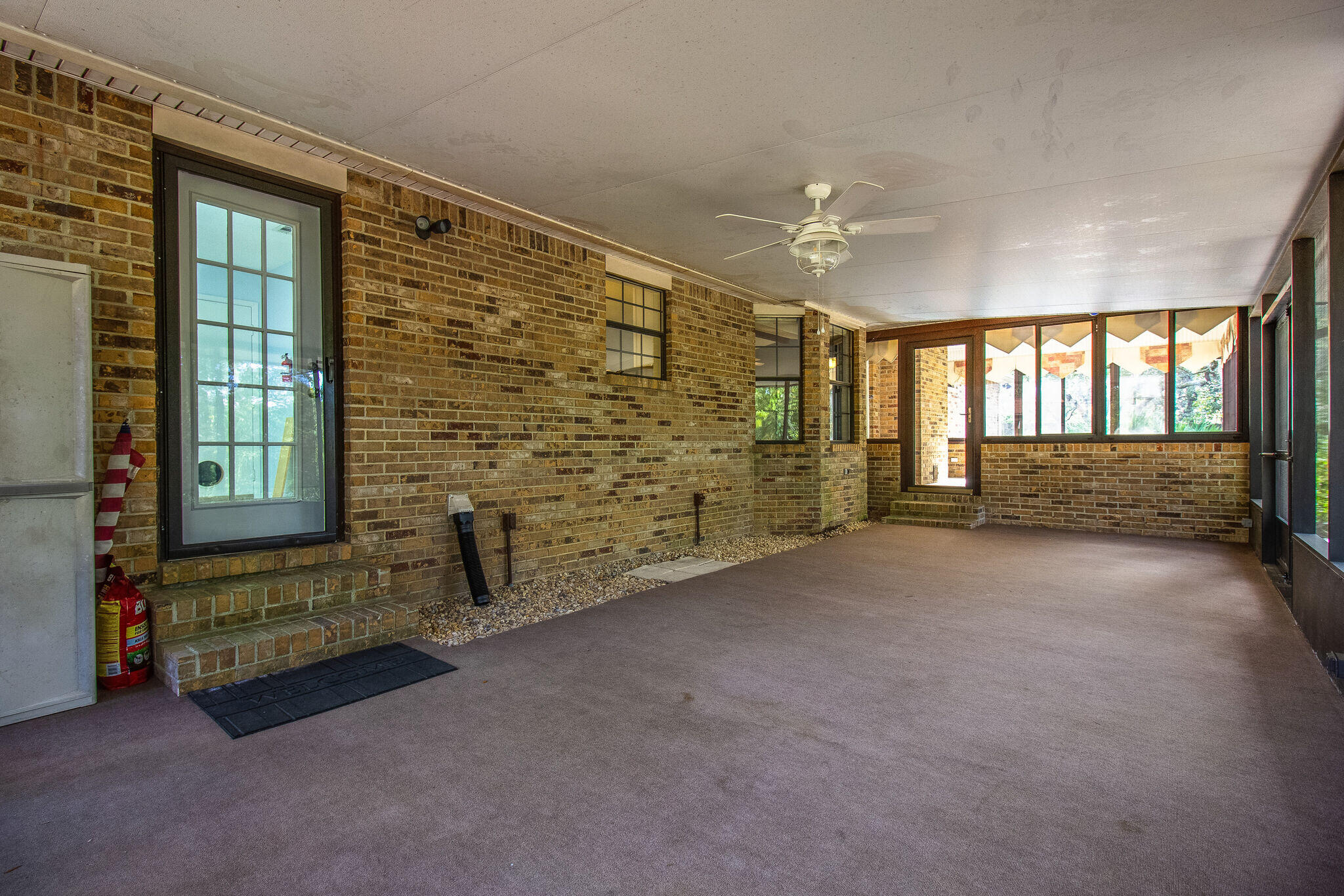 WHITE POINT AC - Residential Lease