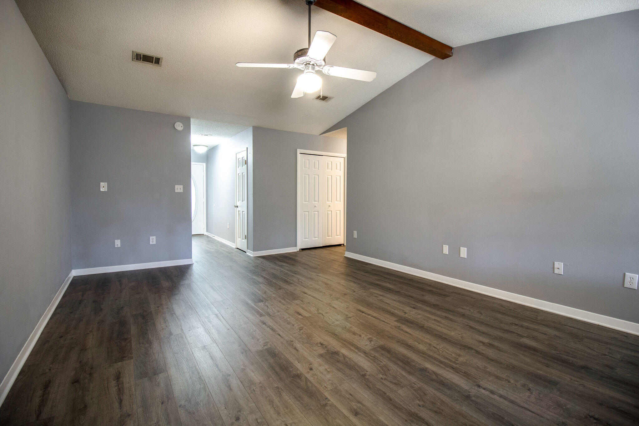 WHITE POINT AC - Residential Lease