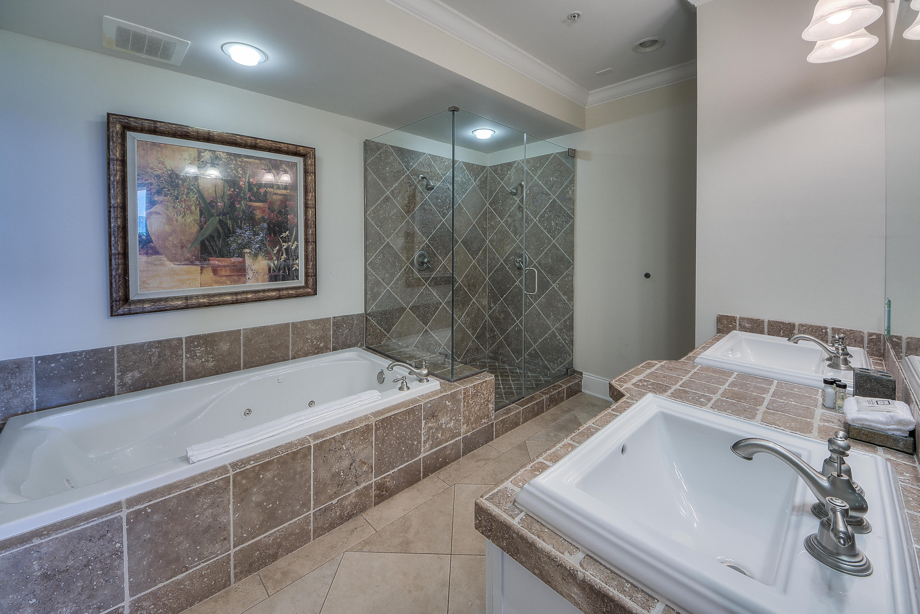 Adagio - Residential