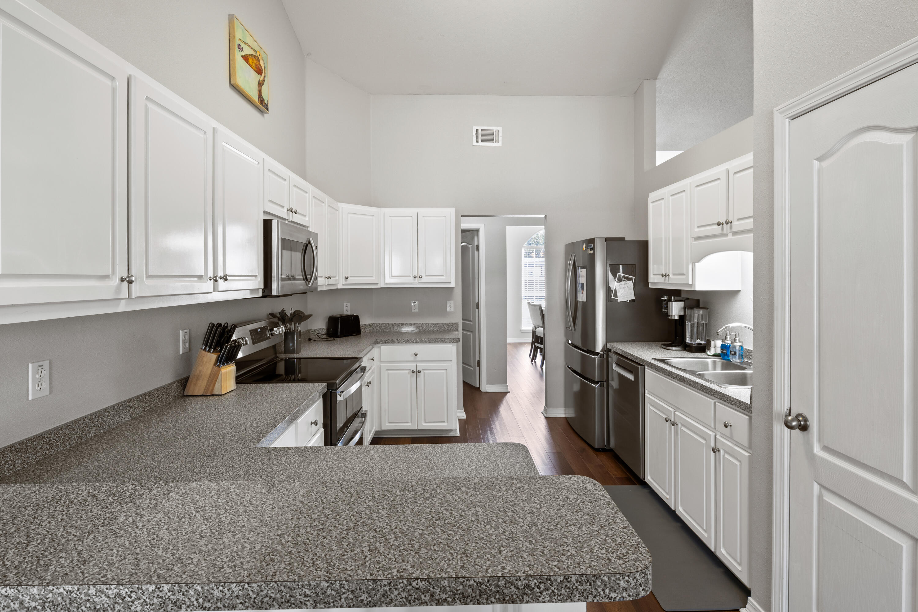 CREETWOOD VILLAGE - Residential