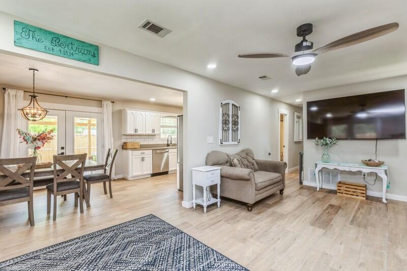 WYNNEHAVEN BEACH ESTATES - Residential