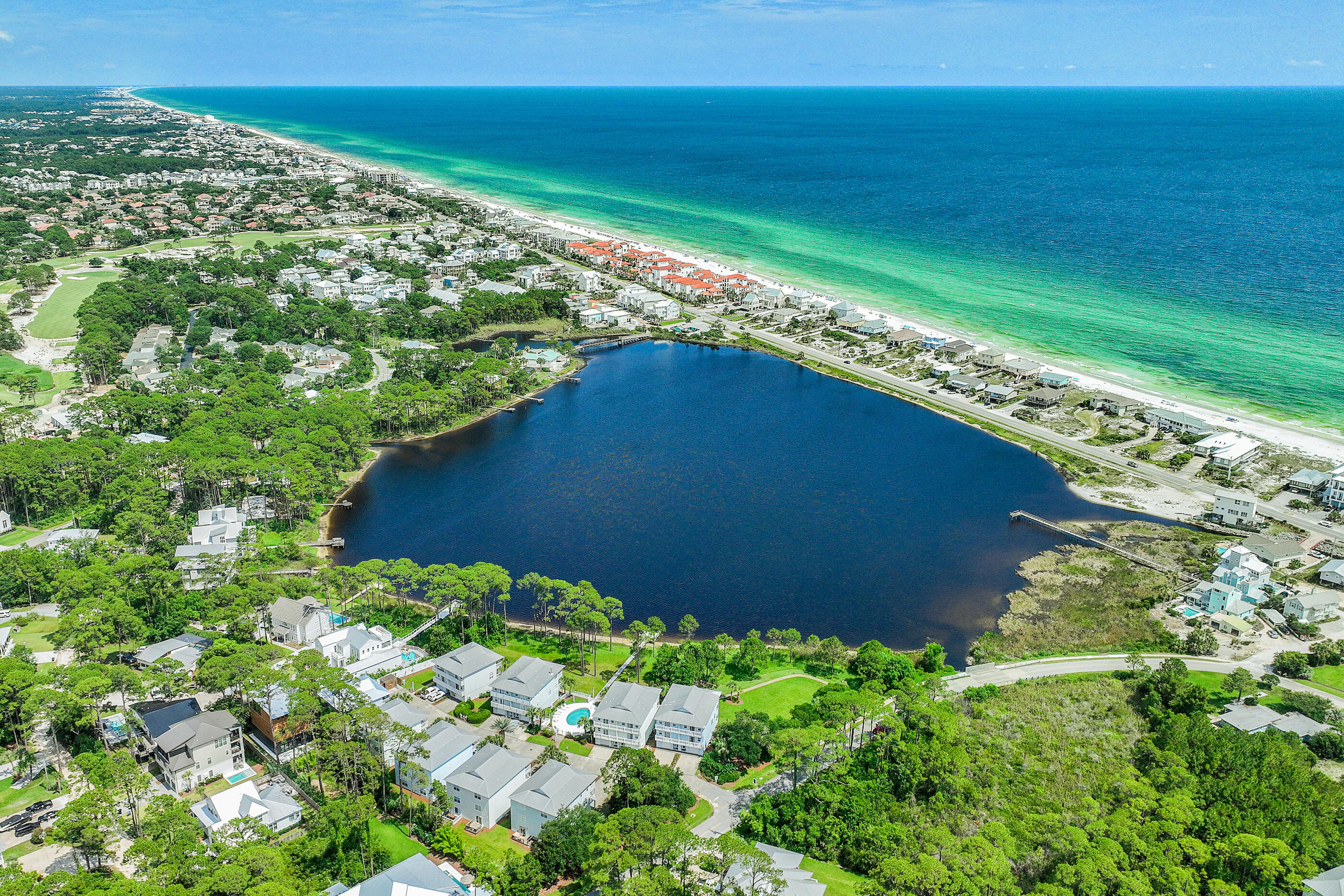 DUNE BREEZE VILLAS - Residential